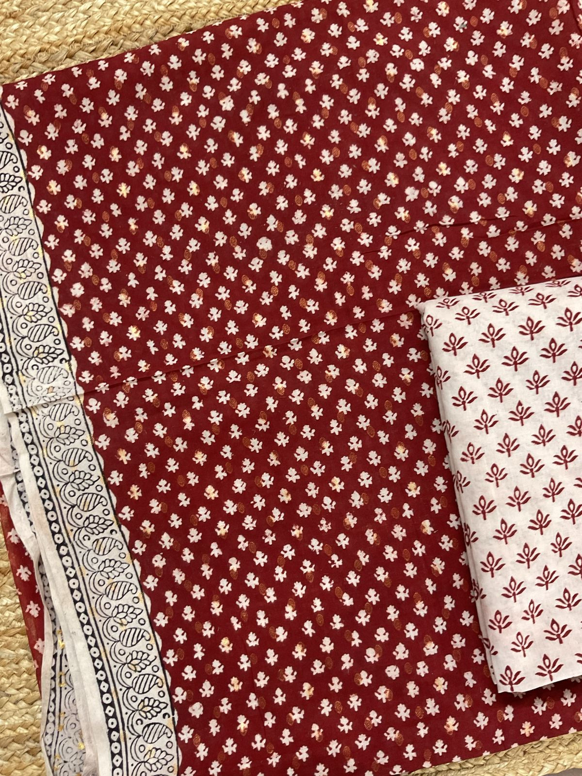 Pure Cotton Bagh Printed Banarasi Weaved Suit - Maroon
