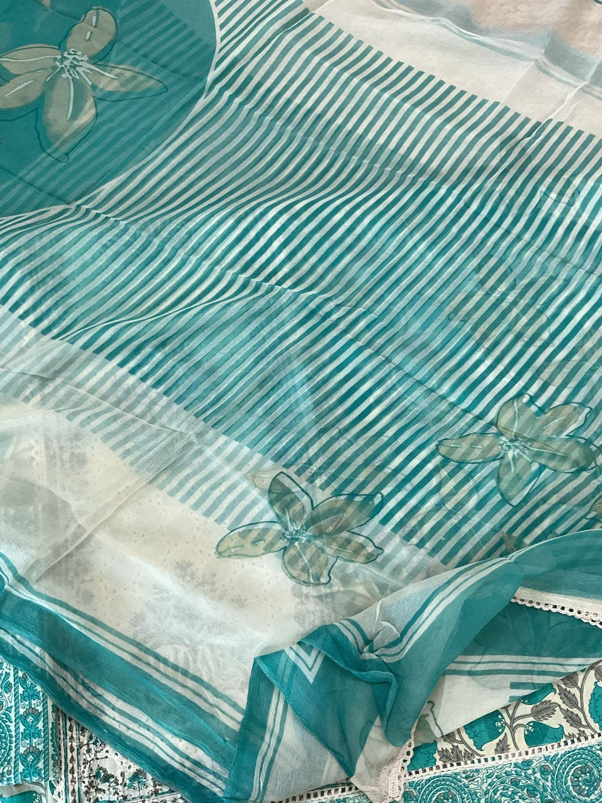 Pure Cotton Printed Embroidered Suit - Green