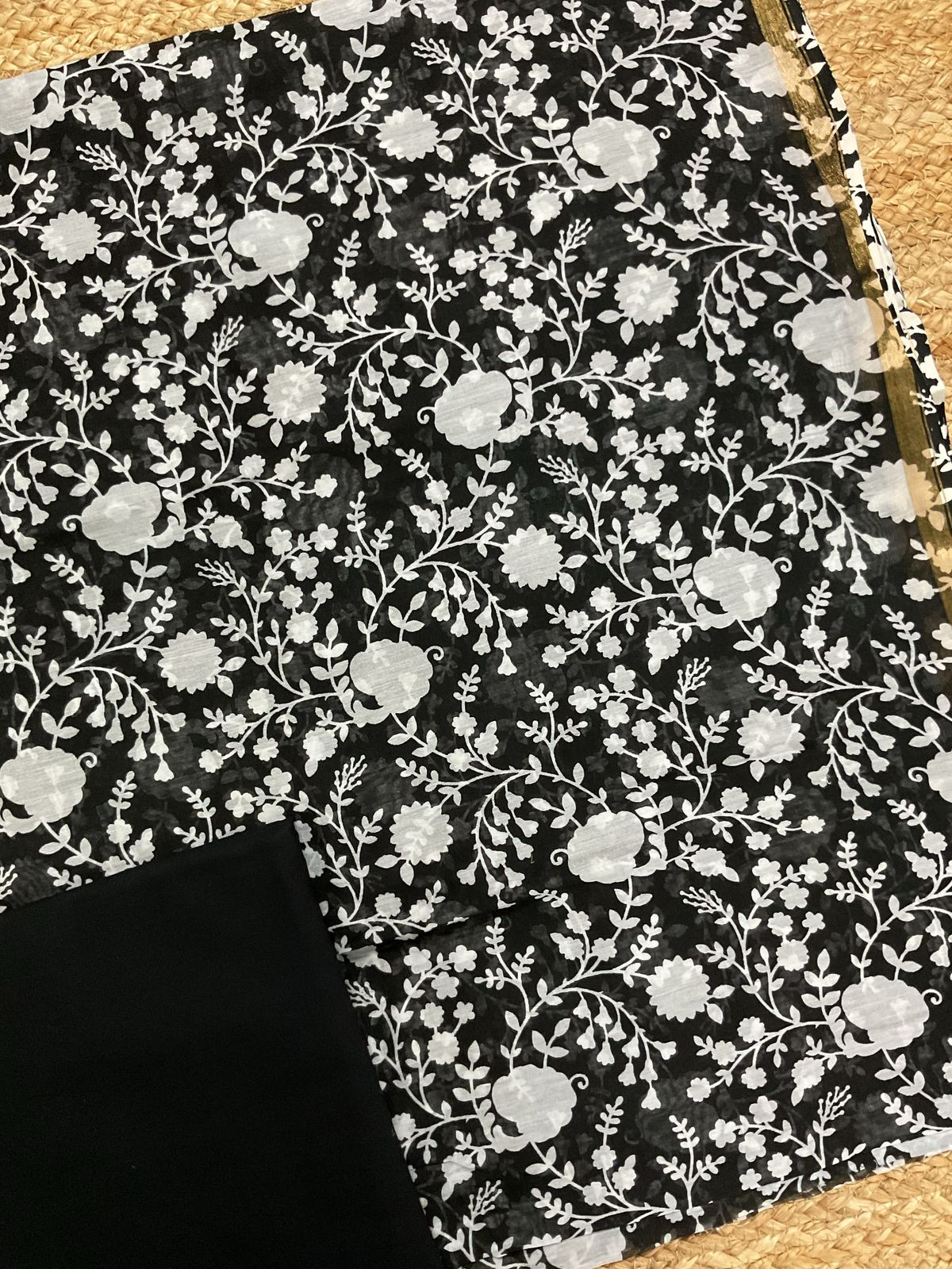 Pure Maheshwari Printed Suit - Black