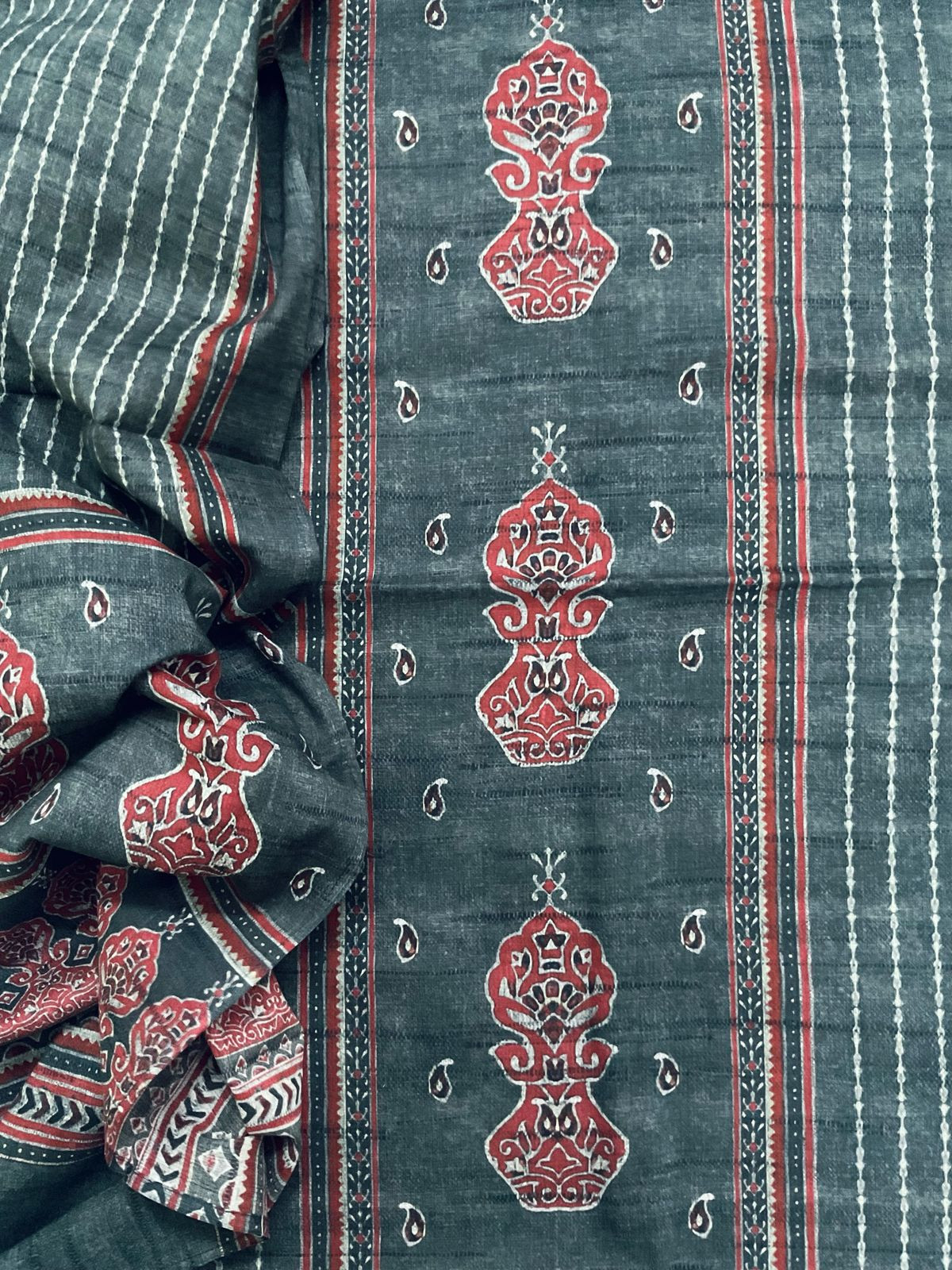 Pure Lawn Cotton Printed Suit - Grey