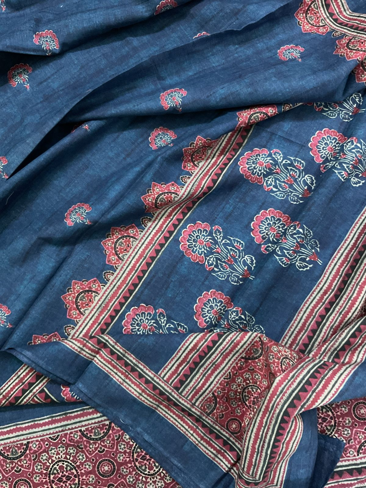 Pure Lawn Cotton Printed Suit - Blue