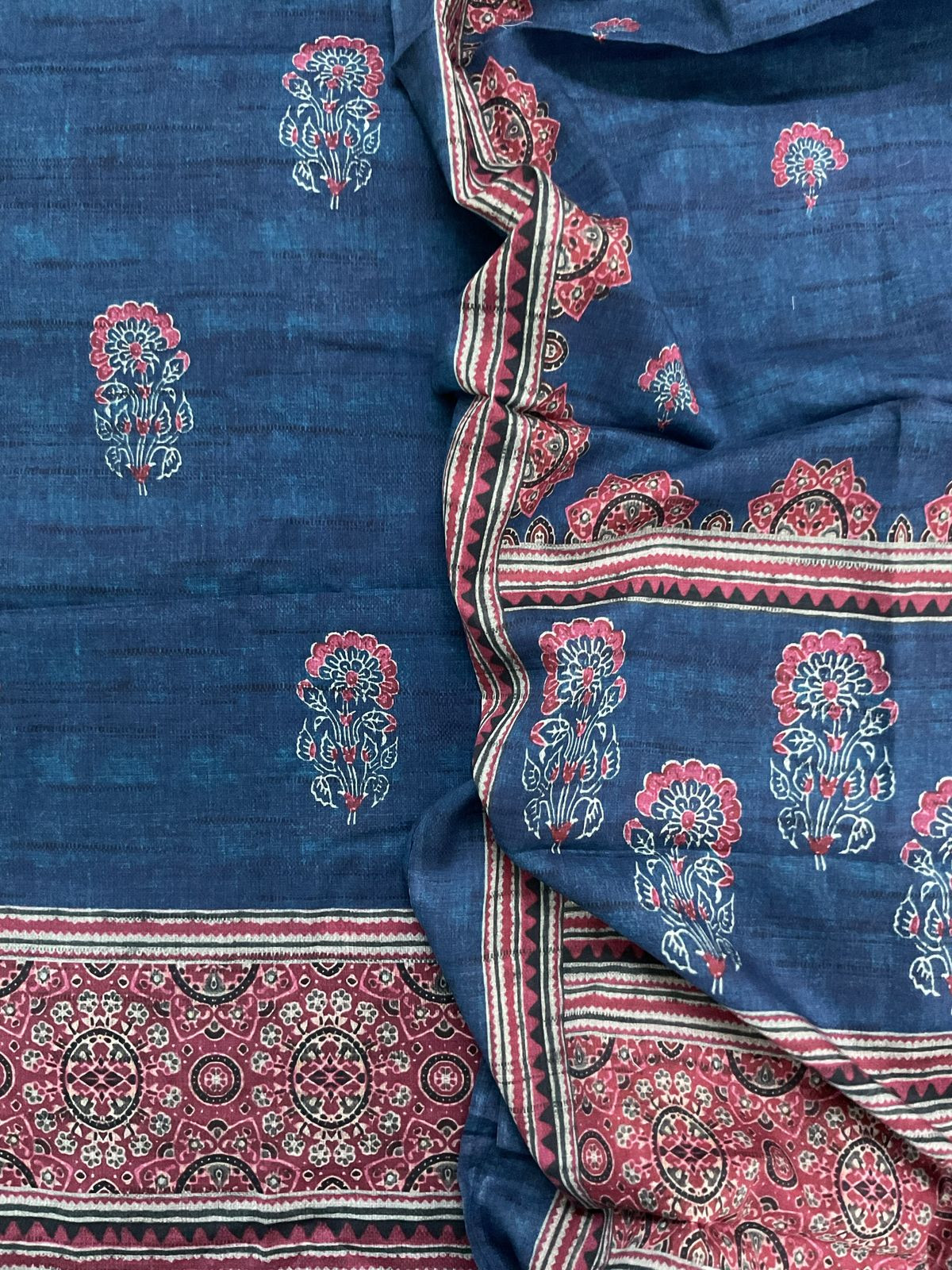 Pure Lawn Cotton Printed Suit - Blue