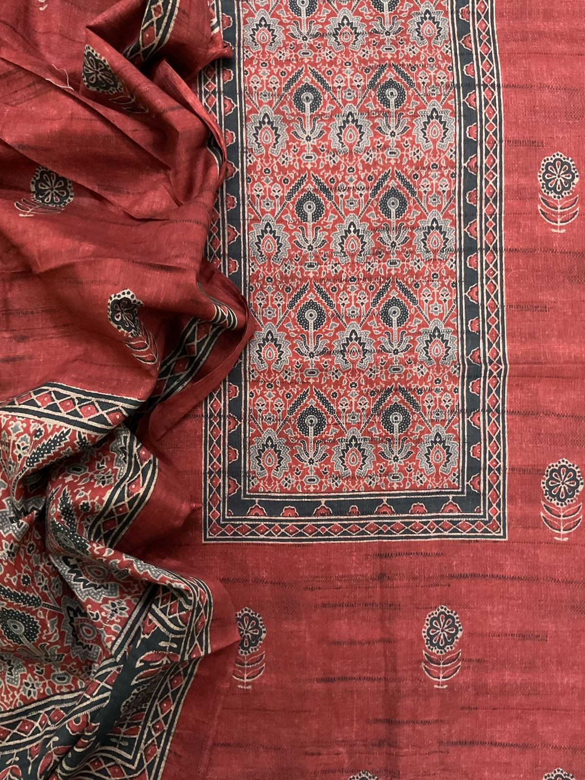 Pure Lawn Cotton Printed Suit - Brick Red