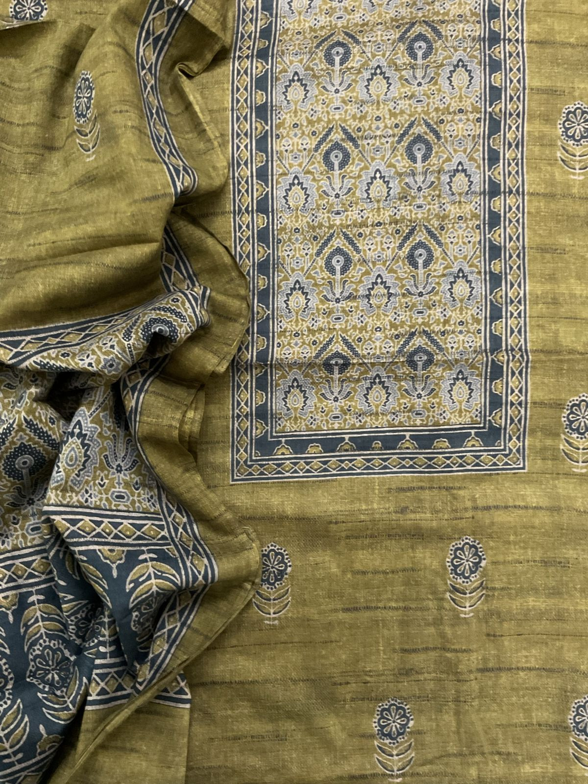 Pure Lawn Cotton Printed Suit - Yellowish Green