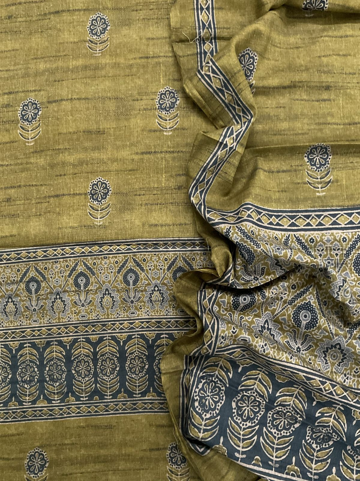 Pure Lawn Cotton Printed Suit - Yellowish Green