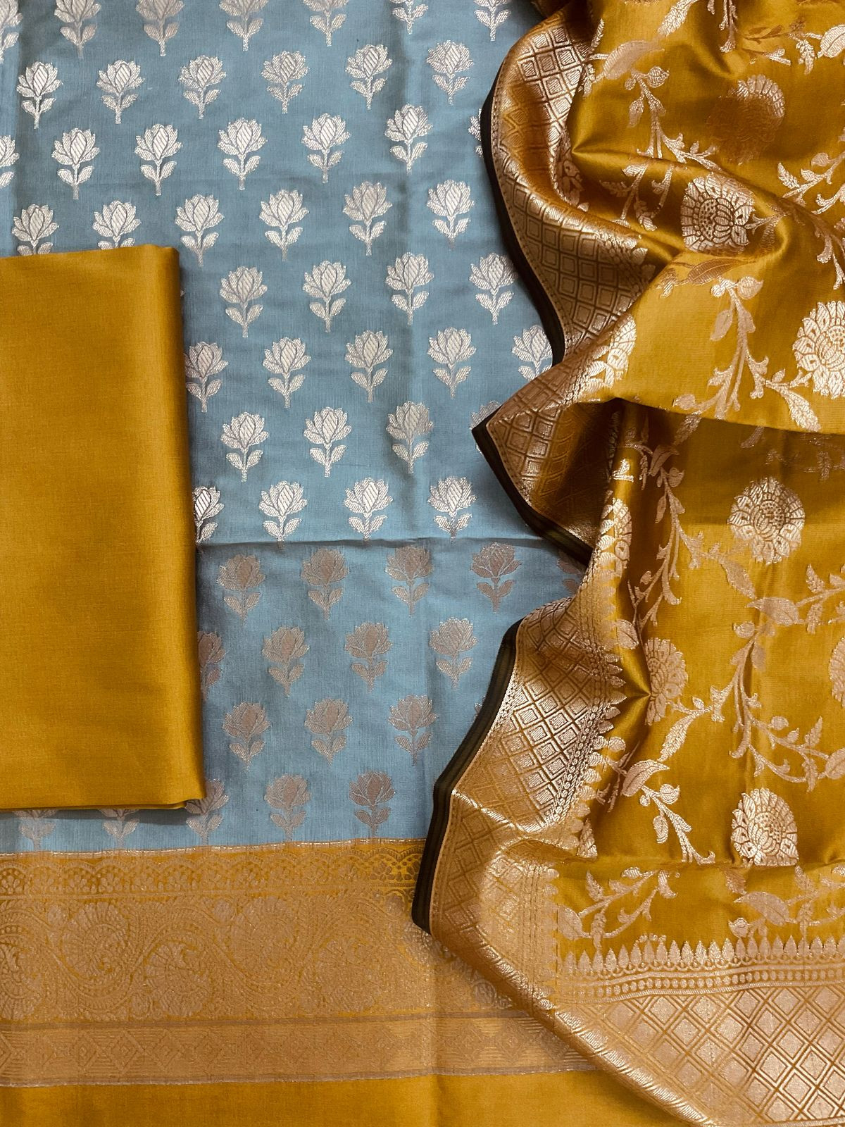 Soft Silk Banarasi Weaved Suit - Grey