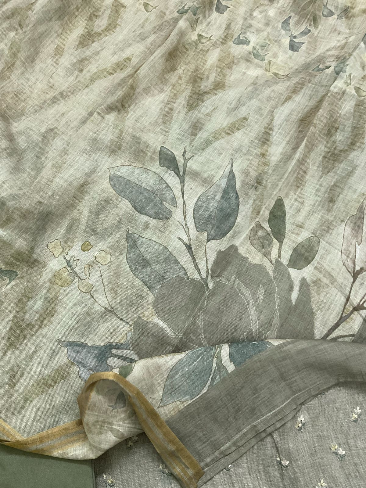 Soft Linen Jute Cotton Printed Embroidered Suit - Green