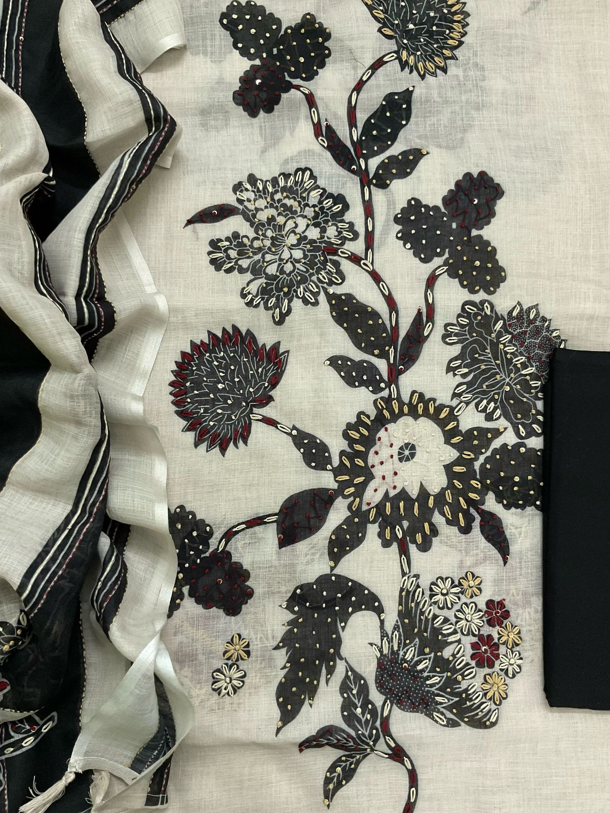 Soft Linen Jute Cotton Printed Embroidered Suit - Cream