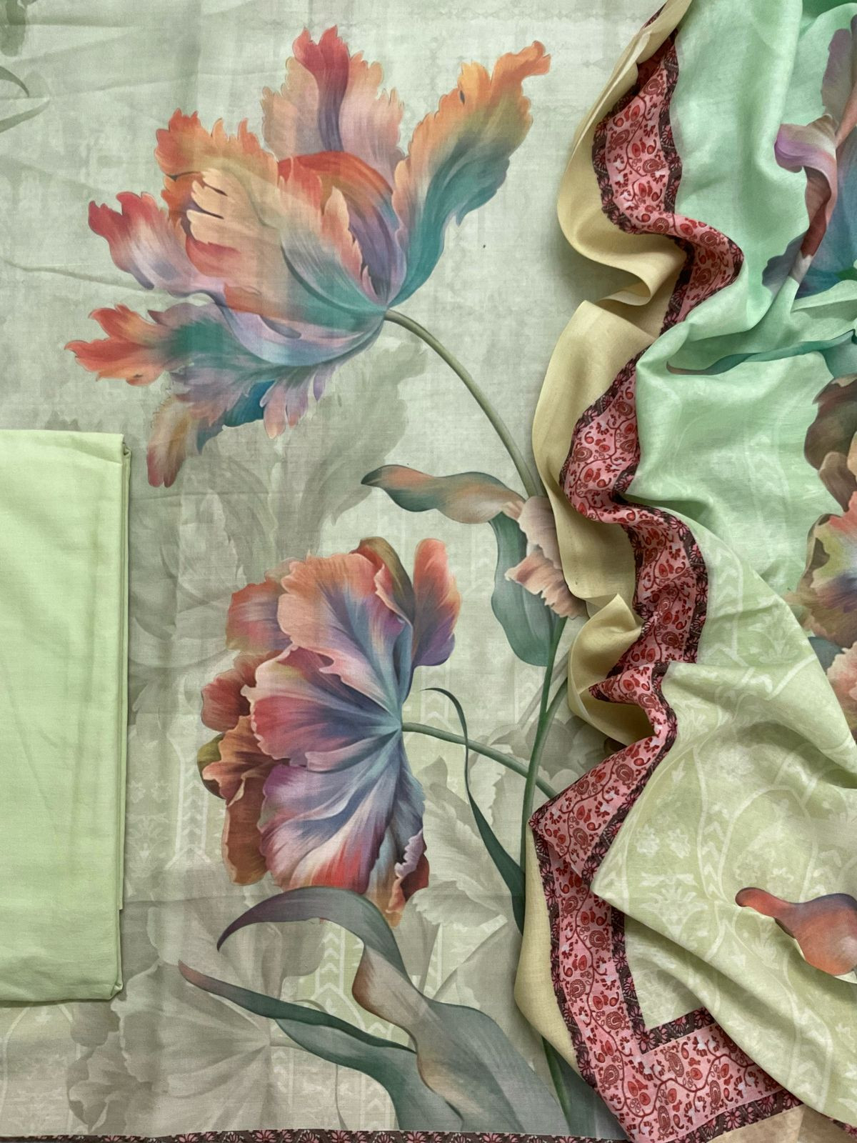 Soft Muslin Printed Suit - Green