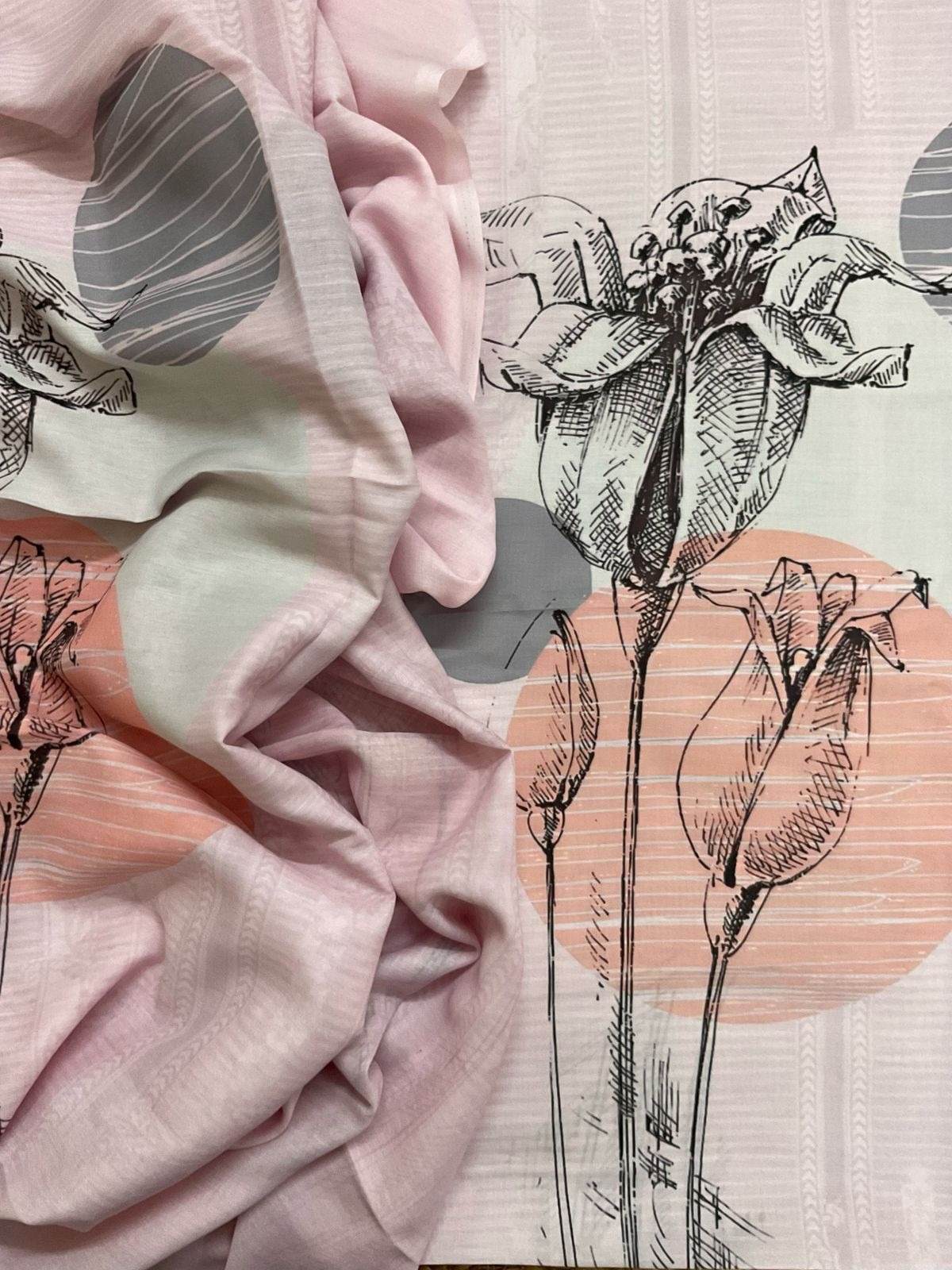 Soft Muslin Printed Suit - Pink