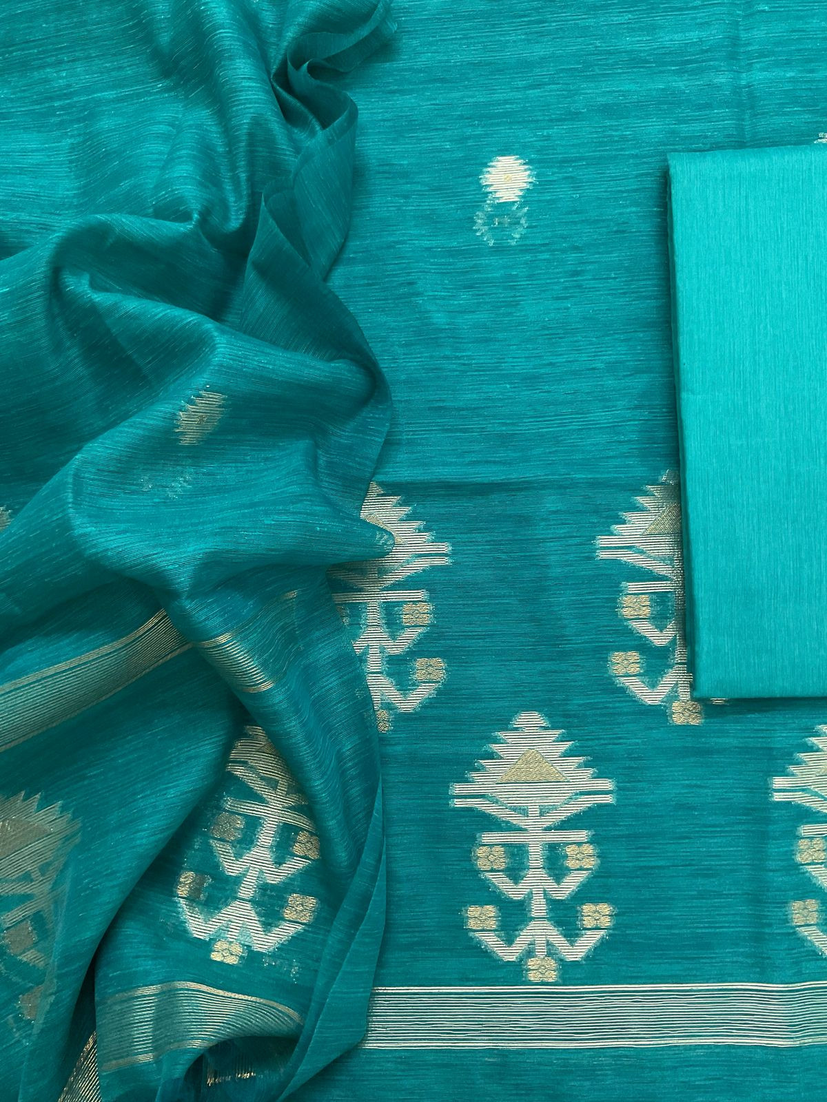 Soft Slub Chanderi Jamdani Weaved Suit - Pheroji