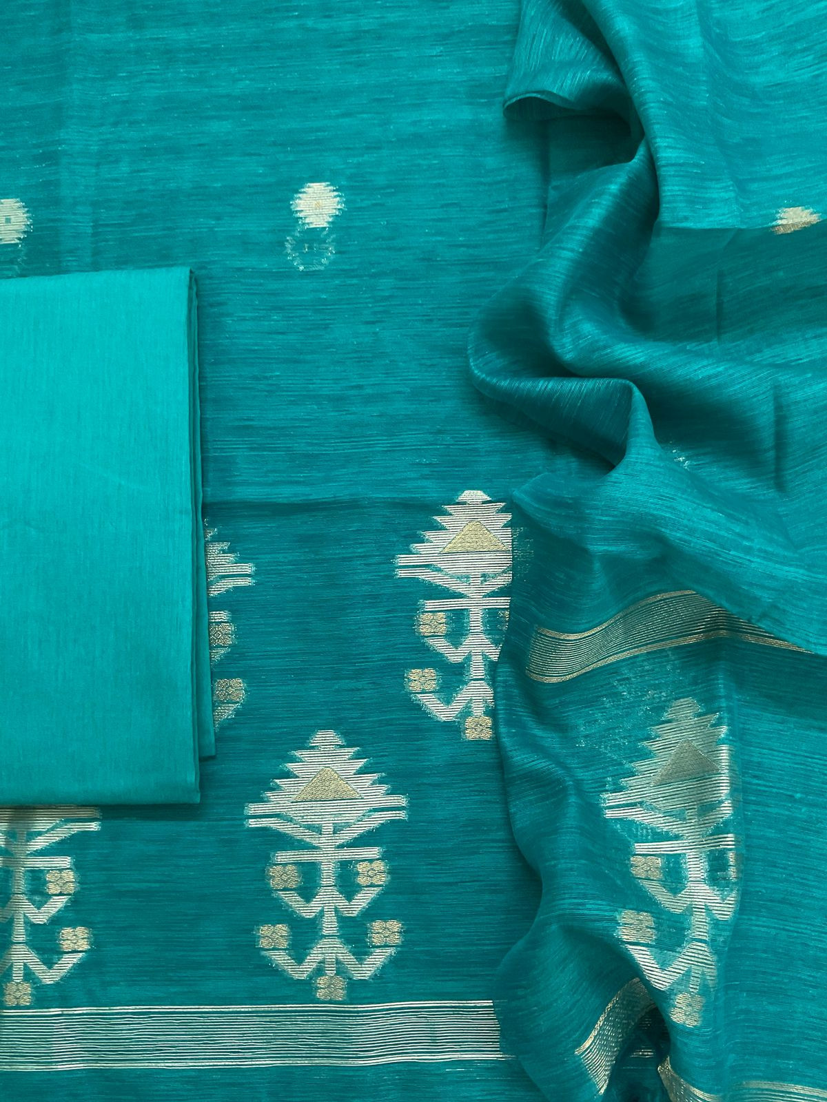 Soft Slub Chanderi Jamdani Weaved Suit - Pheroji