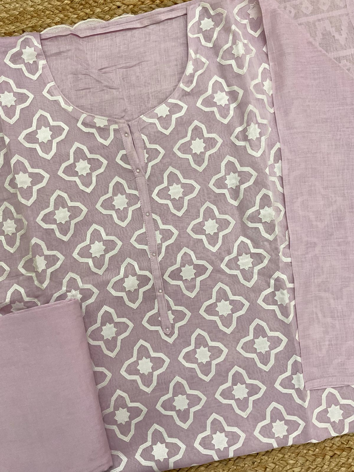 Pure Mul Chanderi Appliqu Work Suit - Lavender