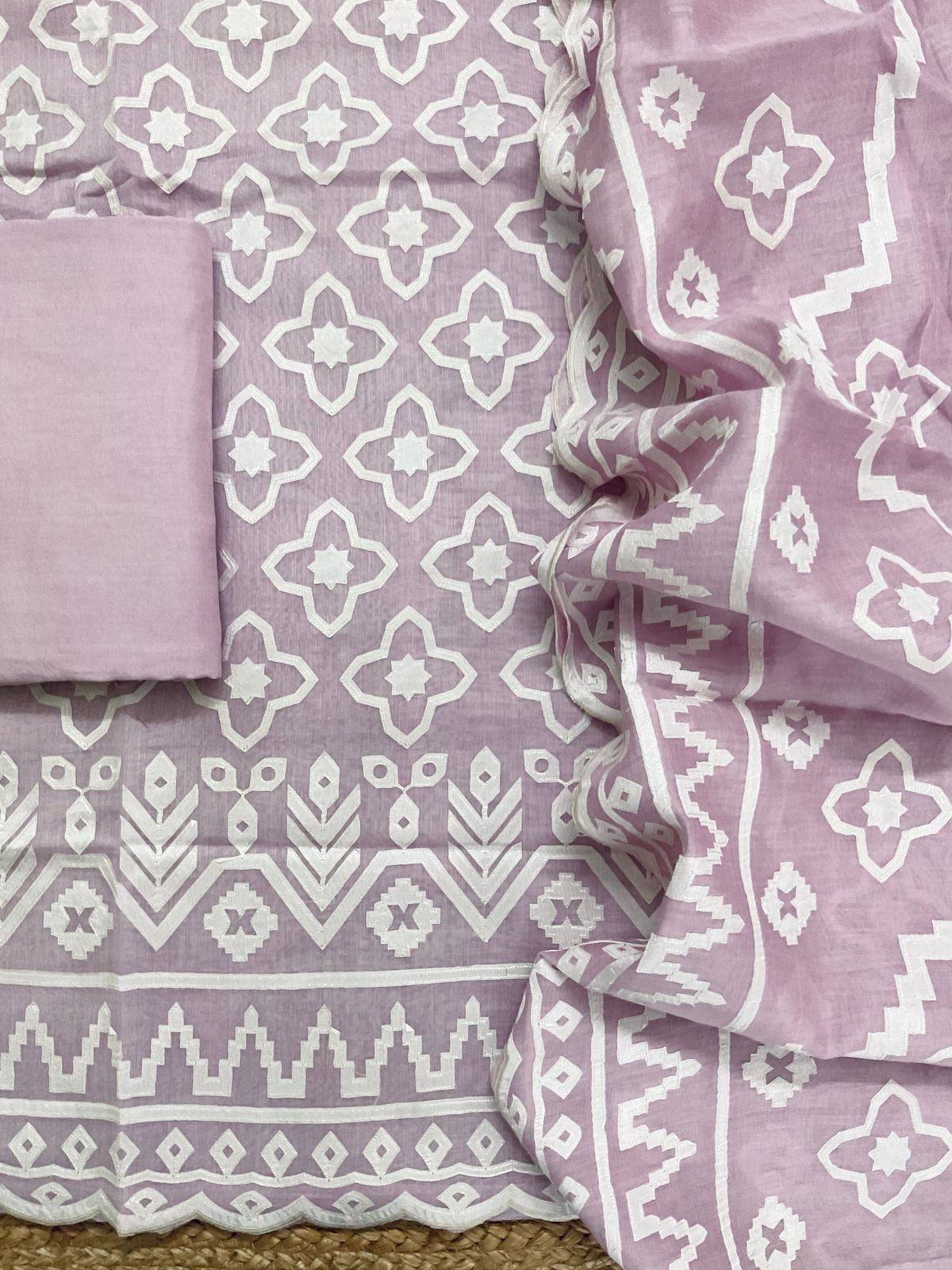 Pure Mul Chanderi Appliqu Work Suit - Lavender