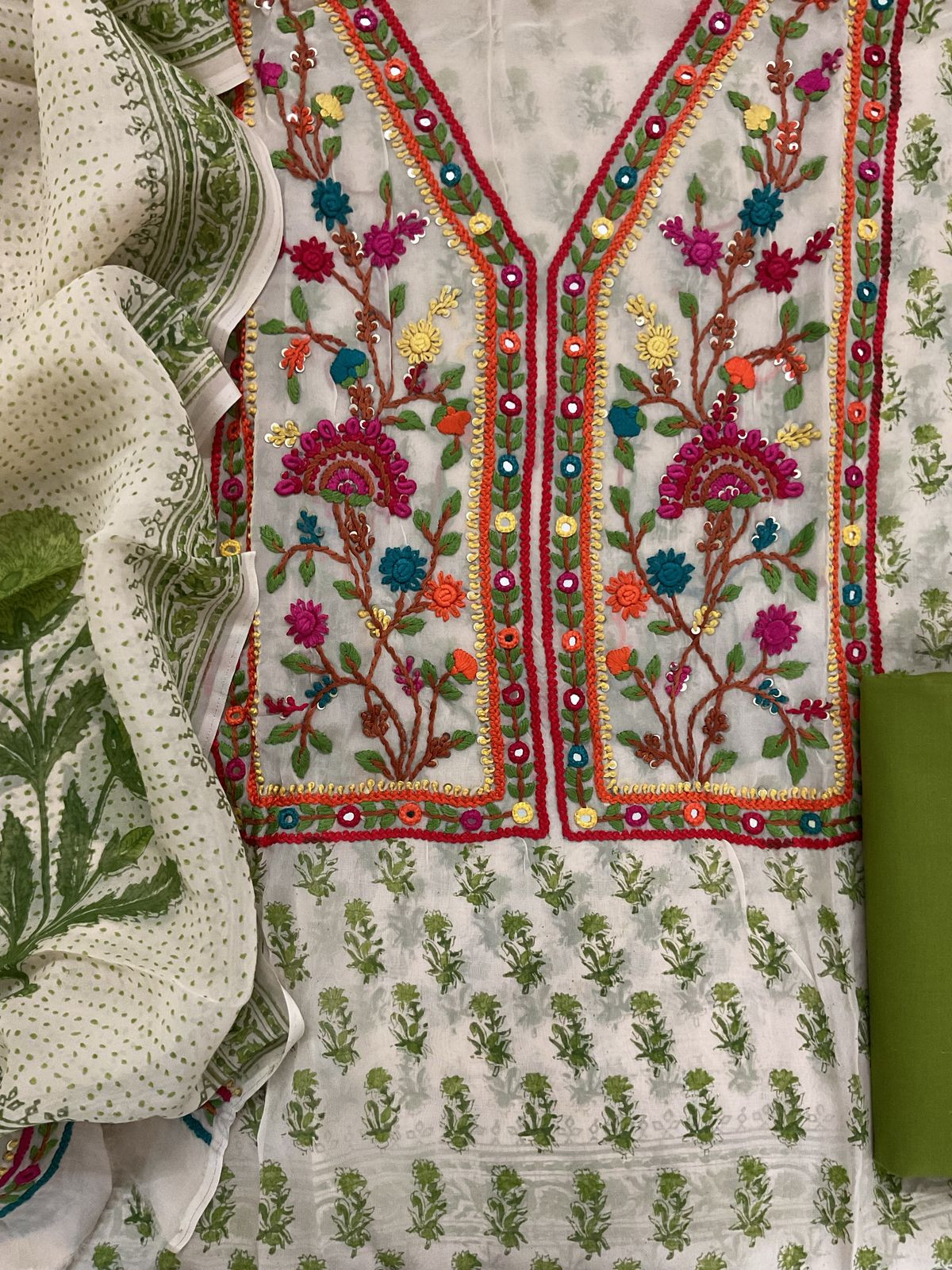 Pure Organza Block Printed Embroidered Suit - Cream