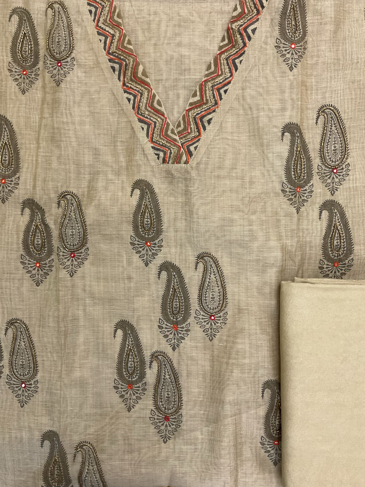 Soft Slub Chanderi Printed Embroidered Suit - Beige