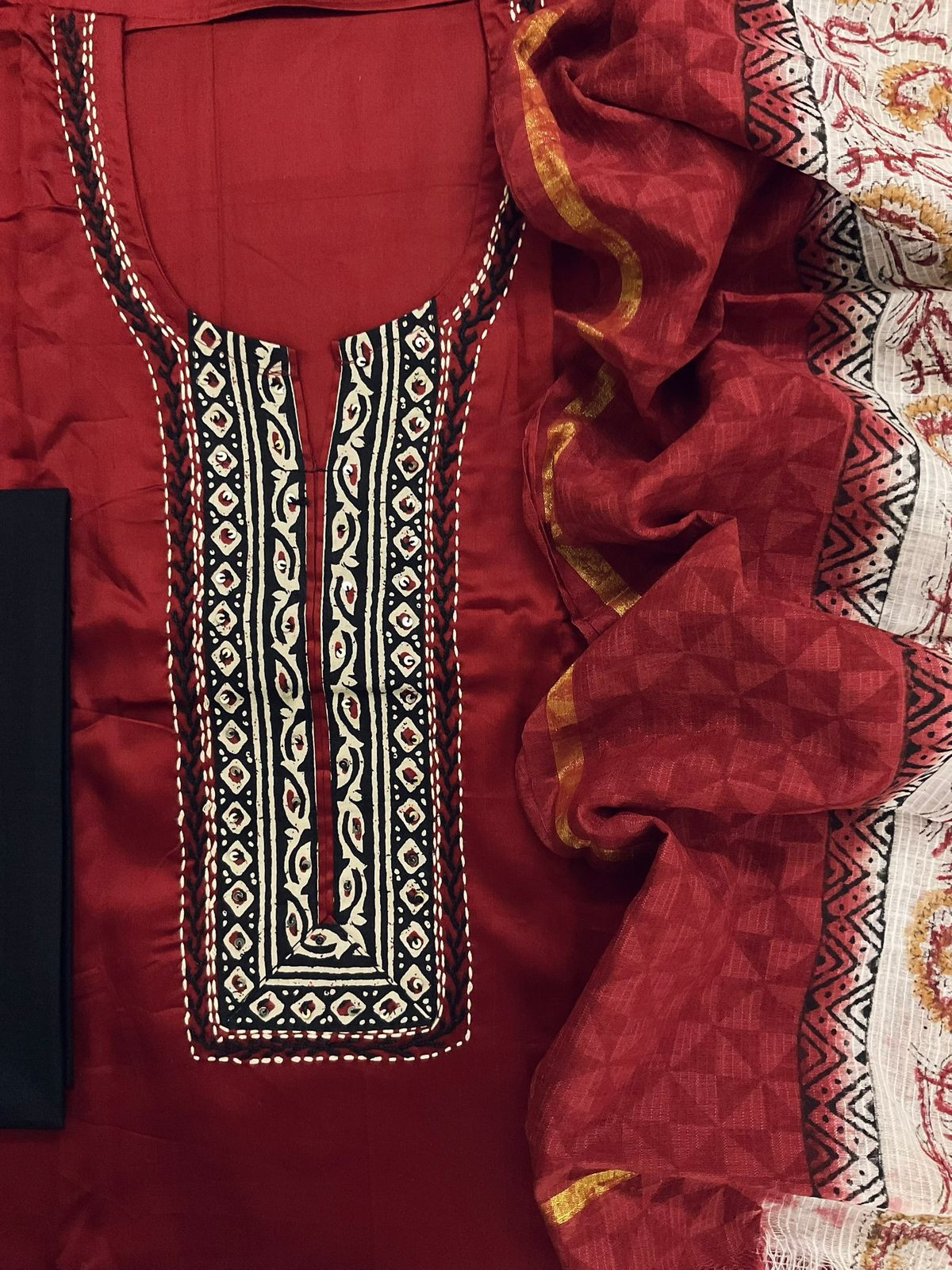 Pure Jaam Cotton Printed Embroidered Suit - Maroon