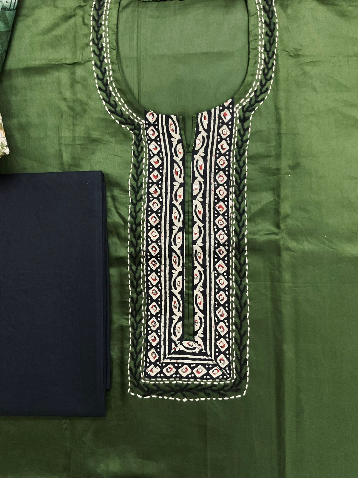 Pure Jaam Cotton Printed Embroidered Suit - Green