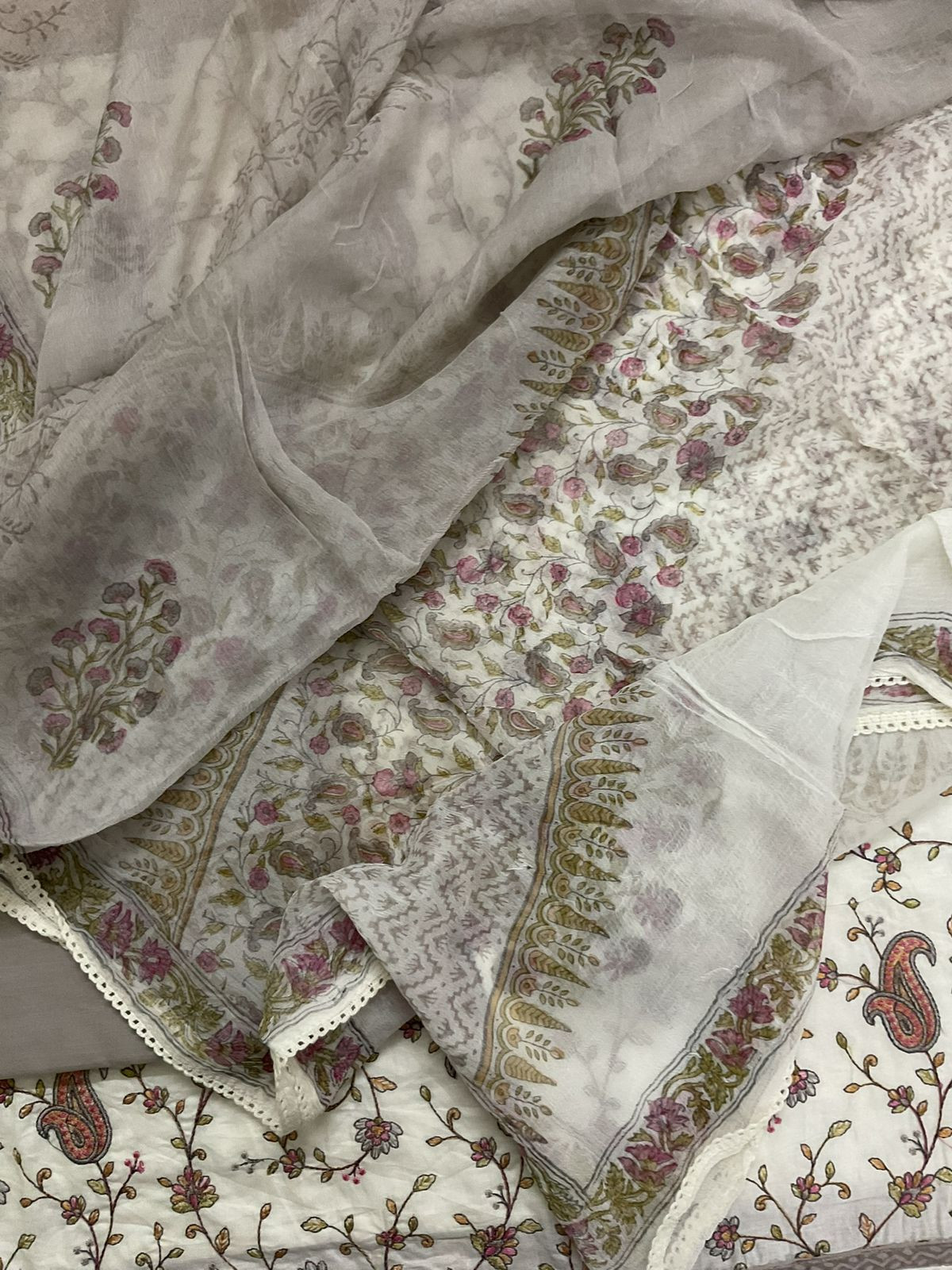 Pure Fine Mul Cotton Printed Embroidered Suit - Offwhite