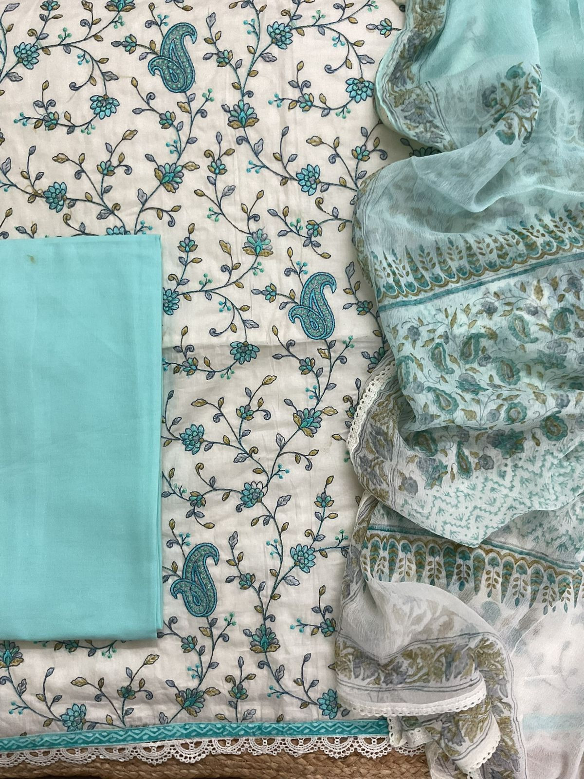 Pure Fine Mul Cotton Printed Embroidered Suit - Offwhite