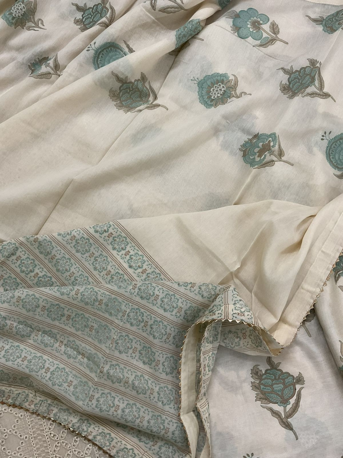 Pure Muslin Printed Embroidered Suit - Cream