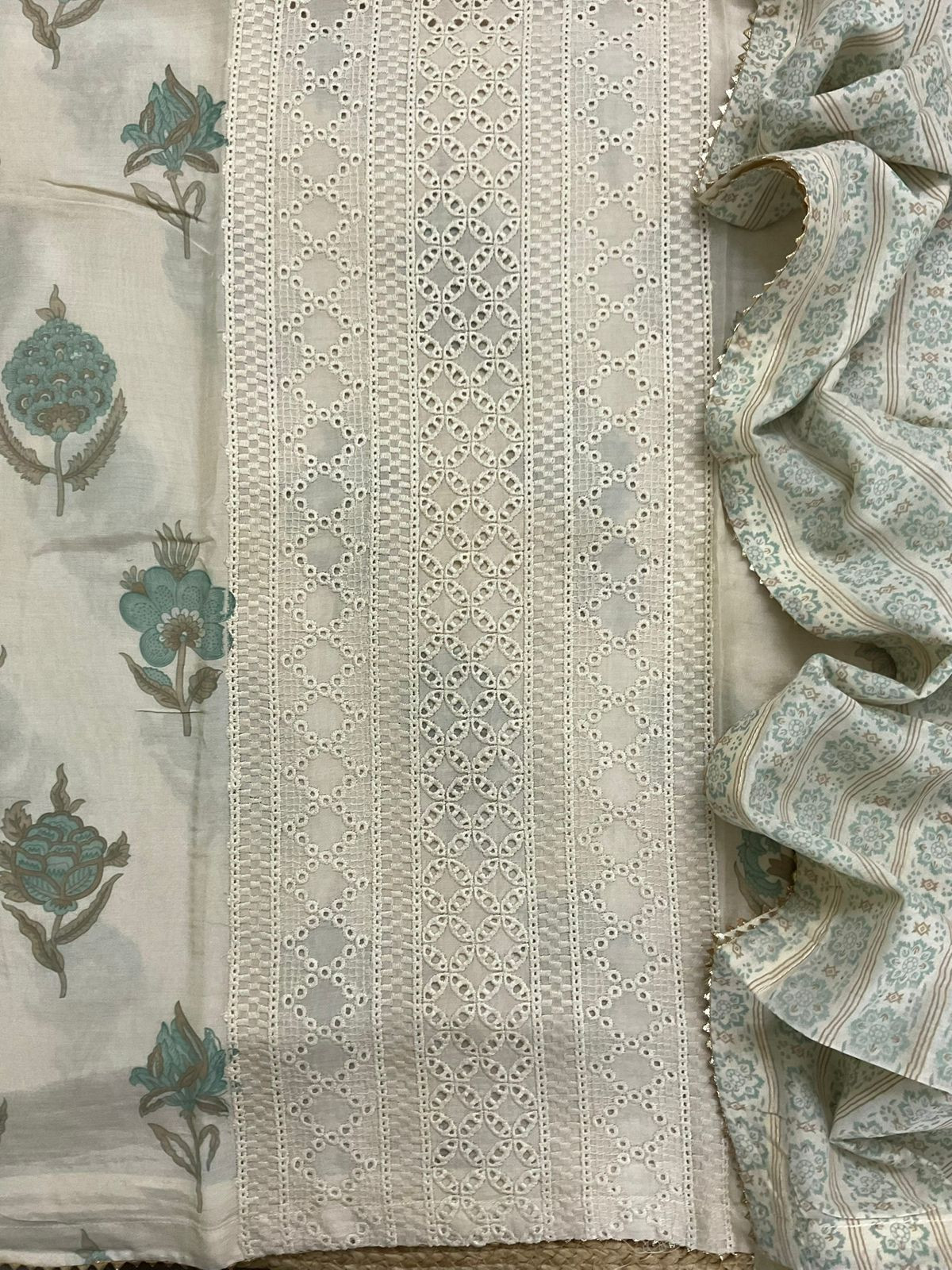 Pure Muslin Printed Embroidered Suit - Cream