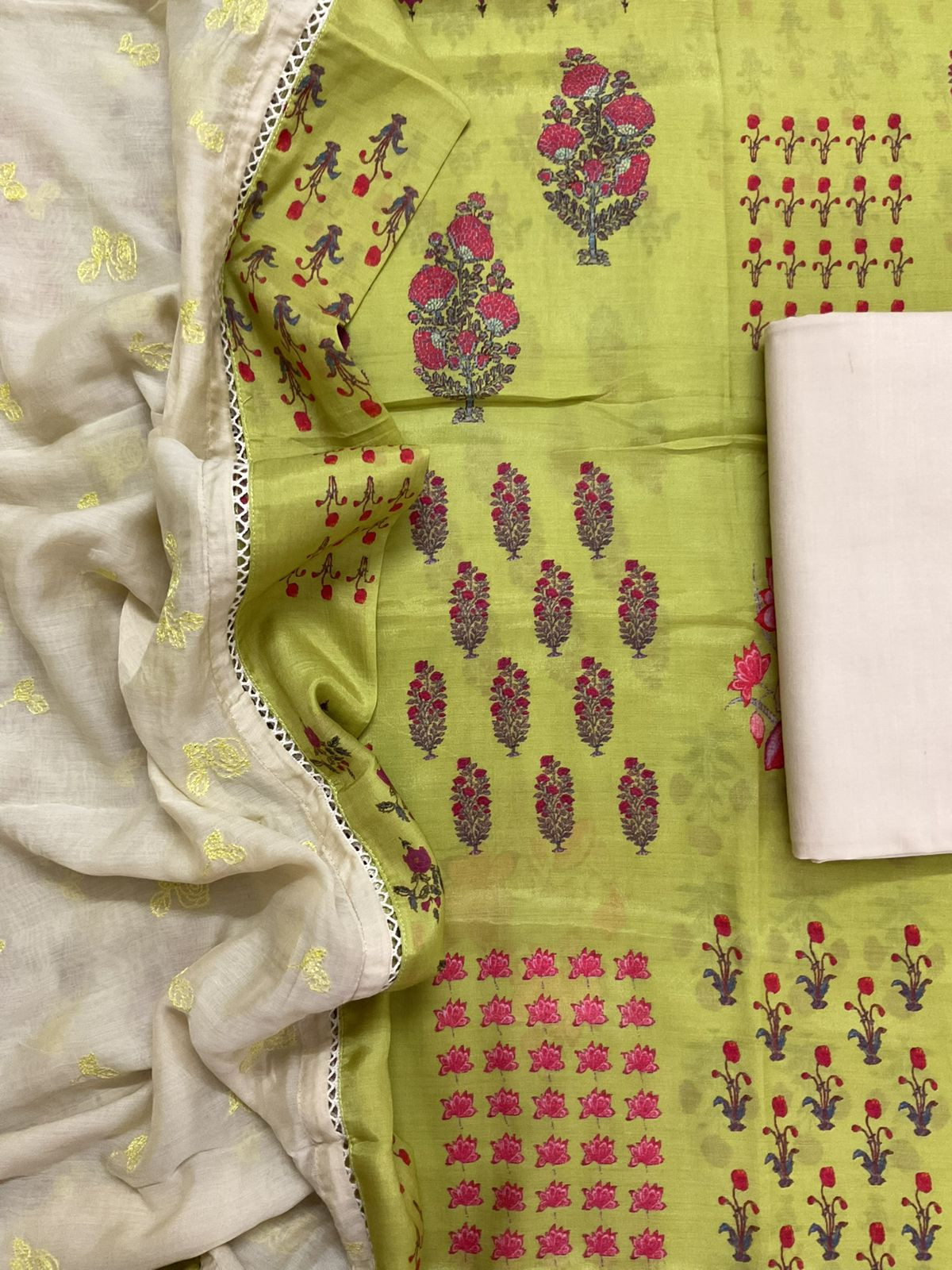 Pure Muslin Printed Embroidered Suit - Green
