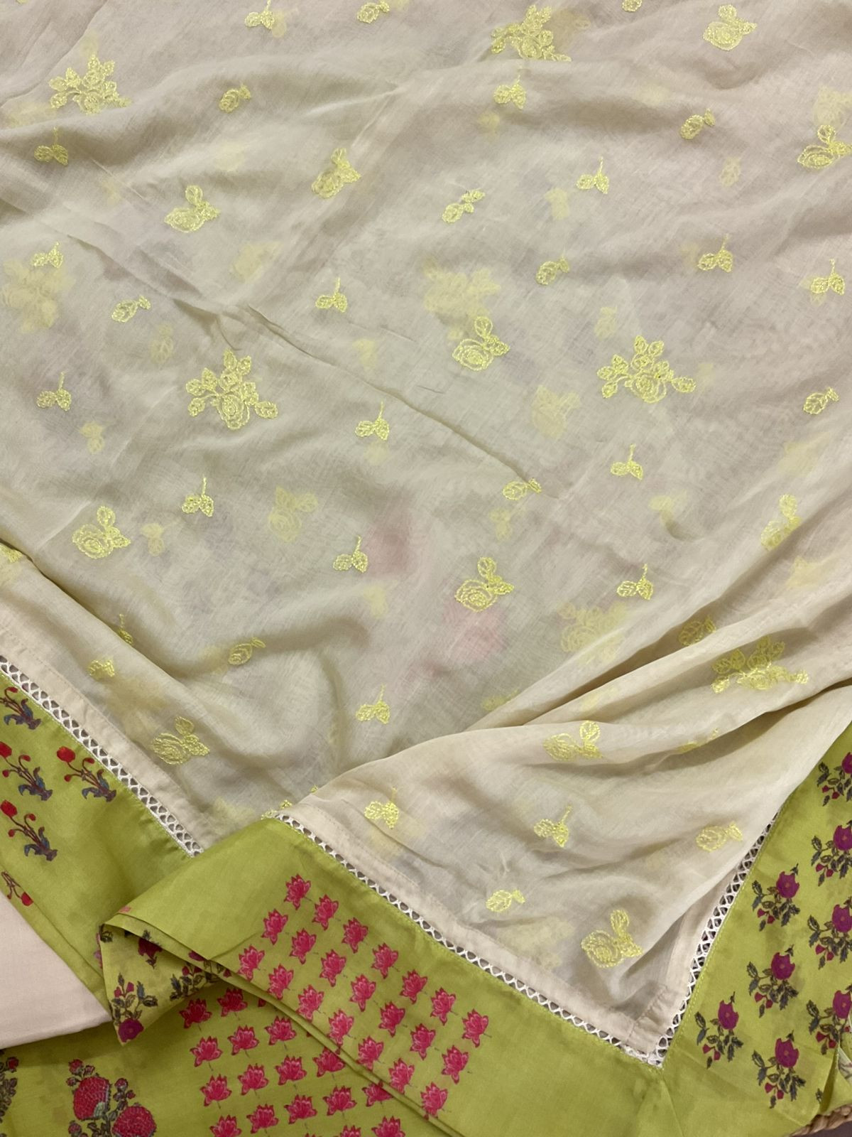 Pure Muslin Printed Embroidered Suit - Green