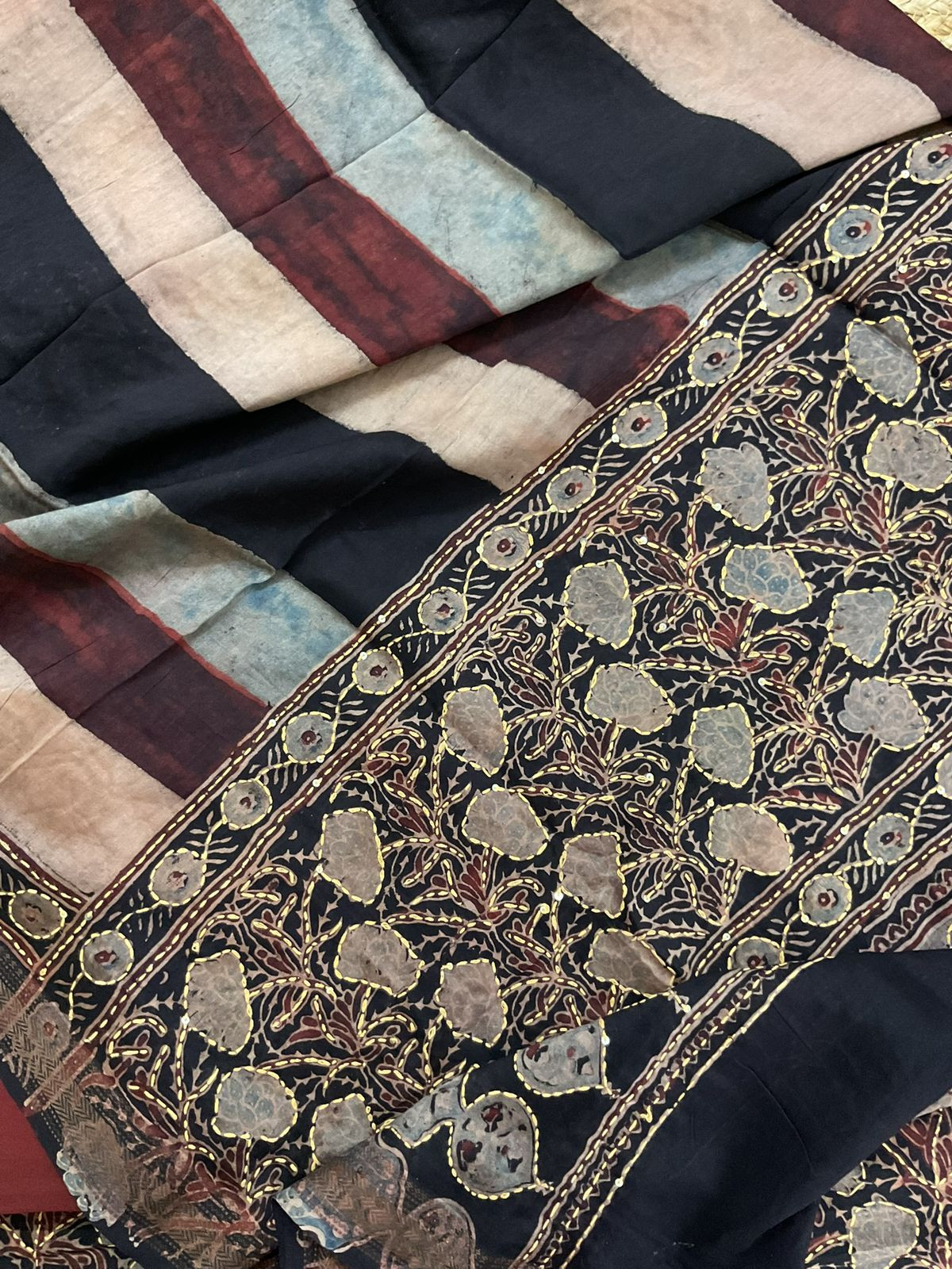 Pure Fine Maheshwari Ajrakh Printed Embroidered Suit - Black