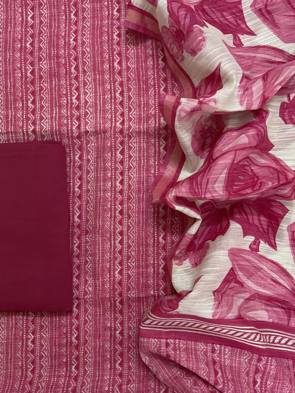 Soft Fine Slub Chanderi Printed Suit - Pink