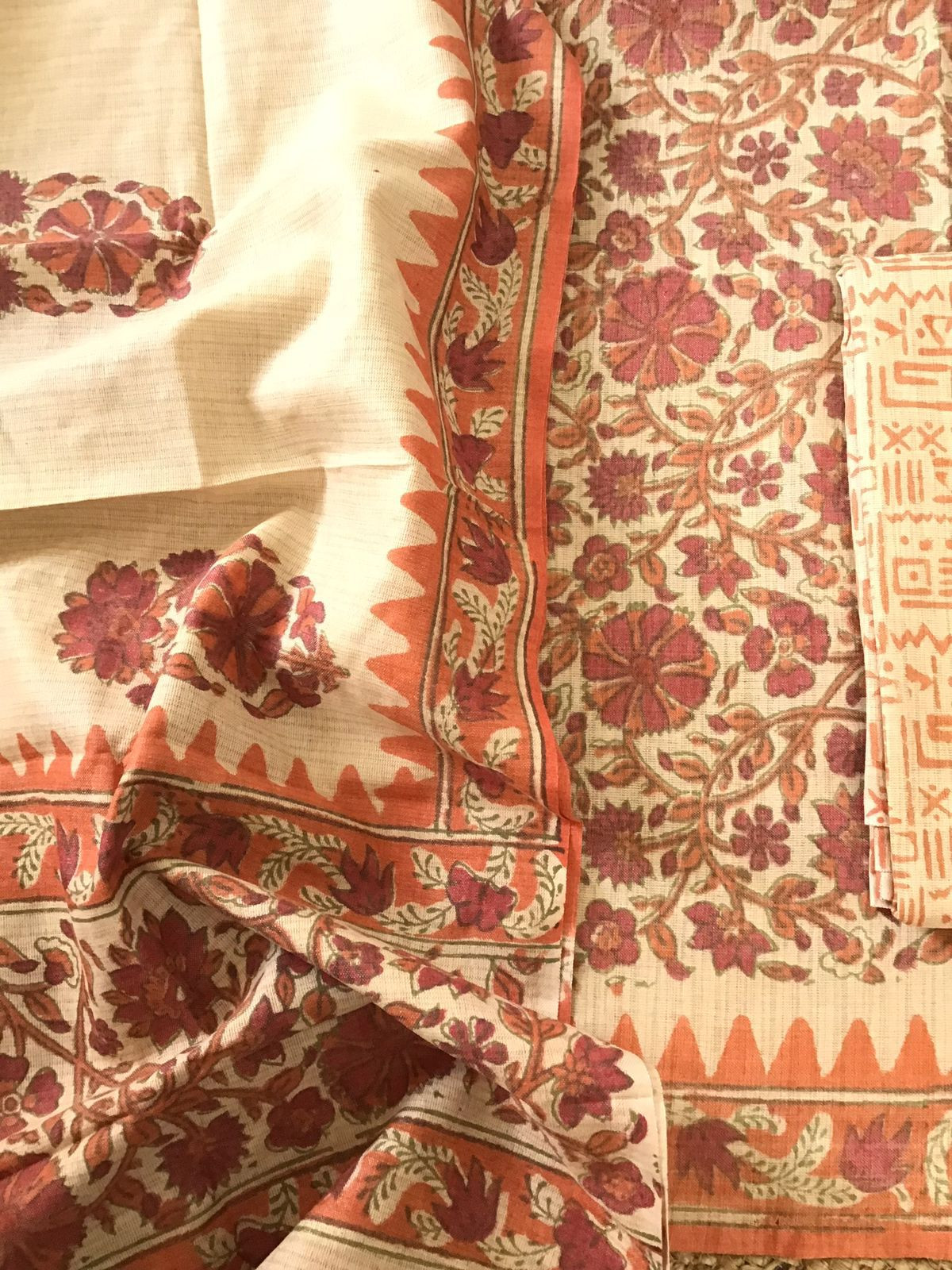 Pure Jute Cotton Silk Printed Suit - Peach