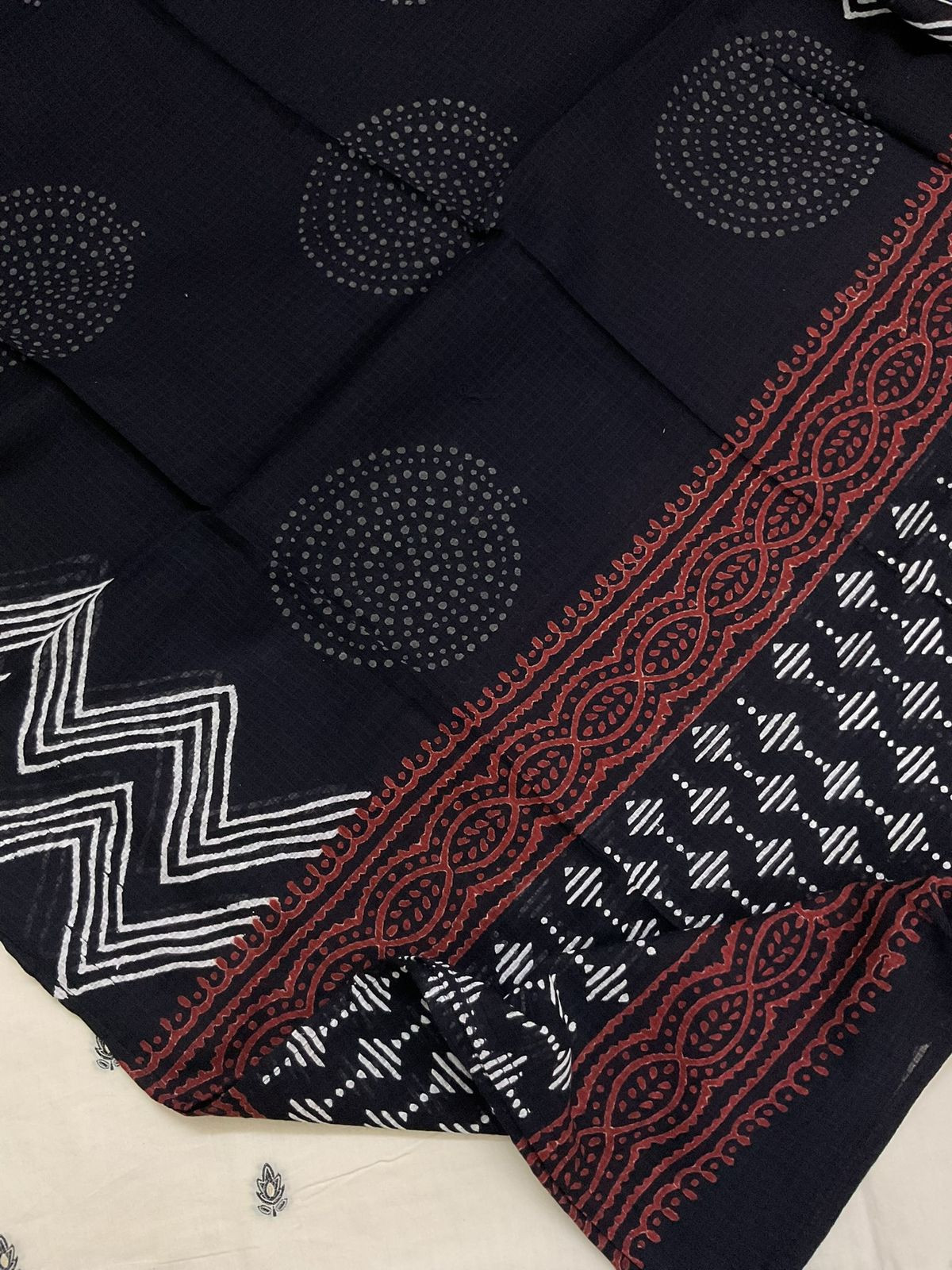 Pure Fine Cotton Silk Banarasi Weaved Embroidered Suit - Off White