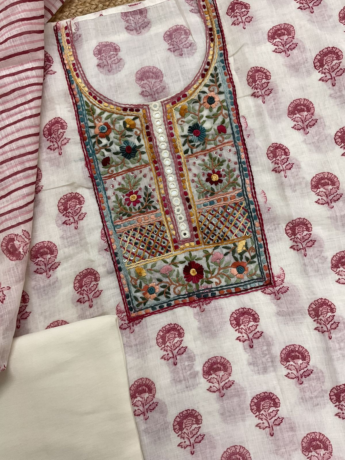 Soft Linen Jute Cotton Printed Embroidered Suit - Off White