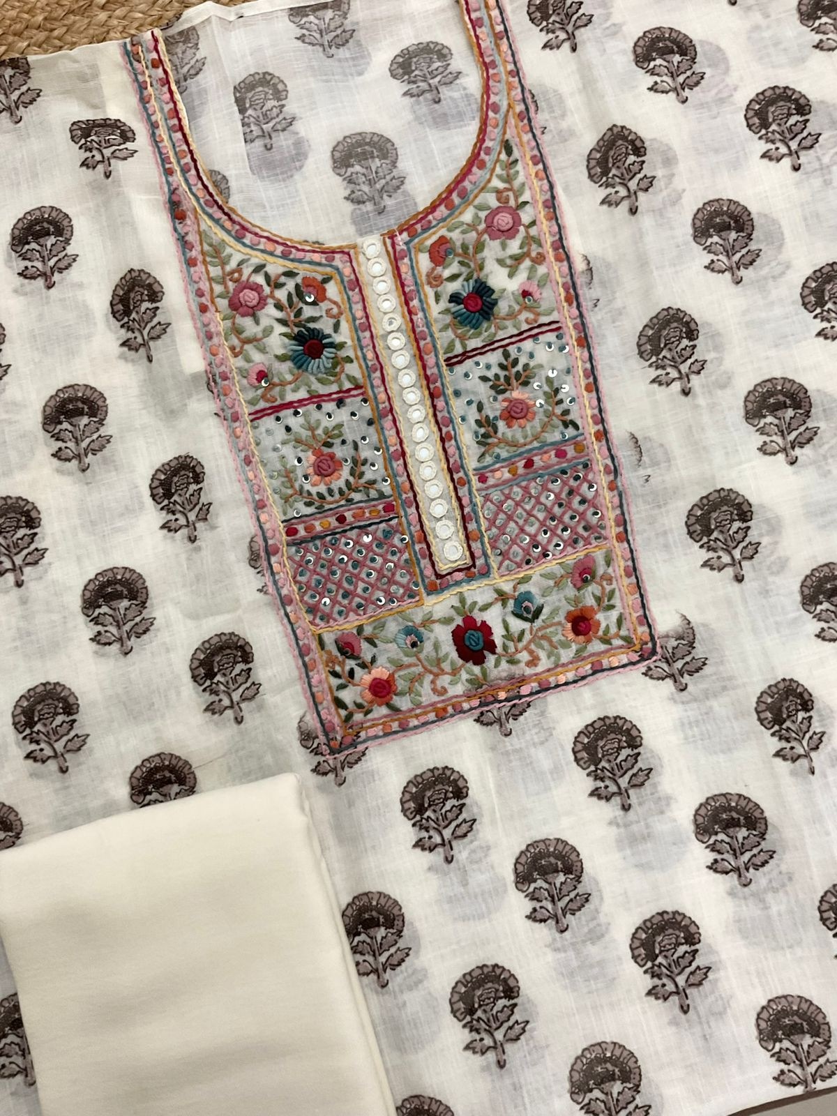 Soft Linen Jute Cotton Printed Embroidered Suit - Off White