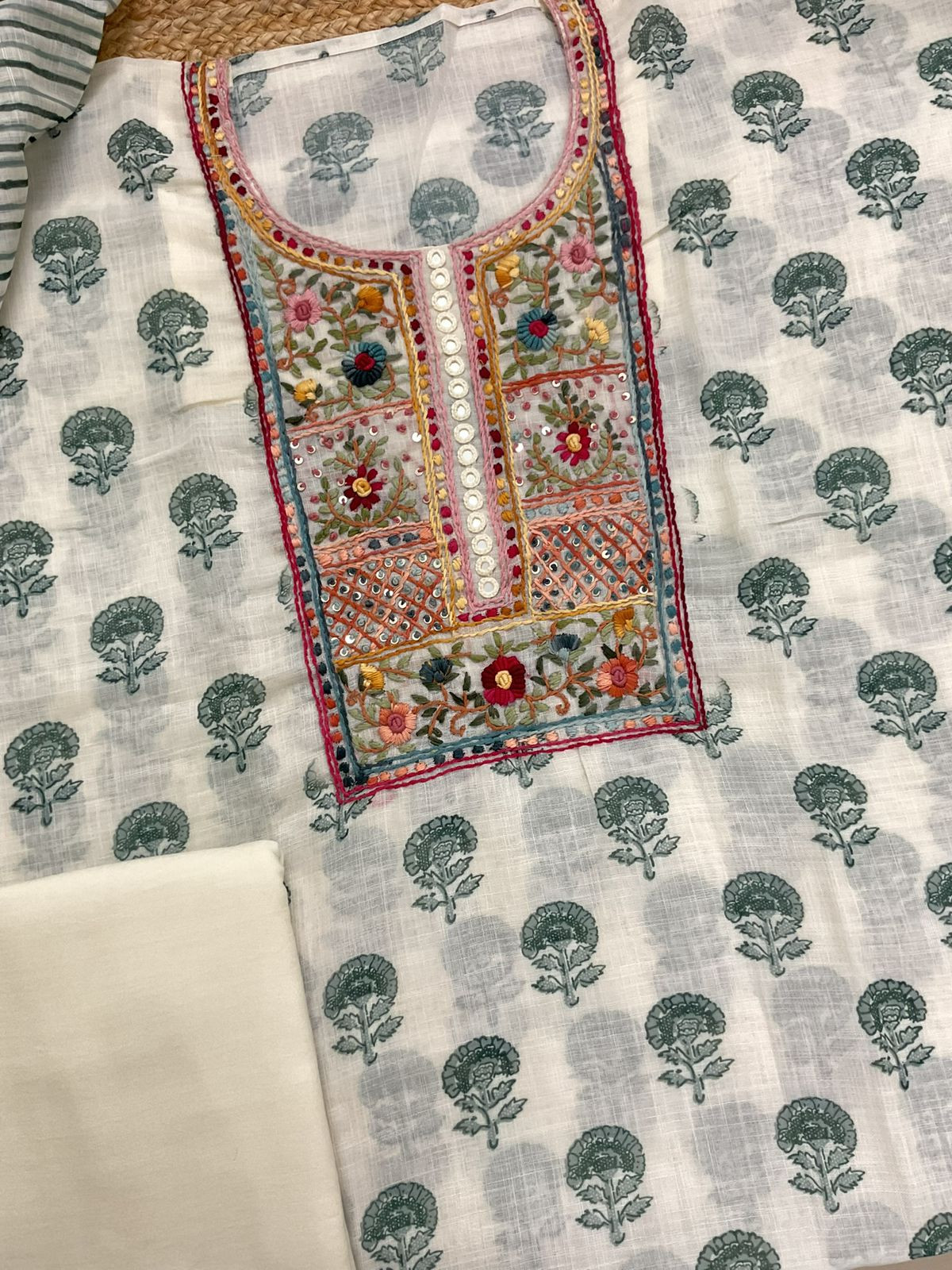 Soft Linen Jute Cotton Printed Embroidered Suit - Off White