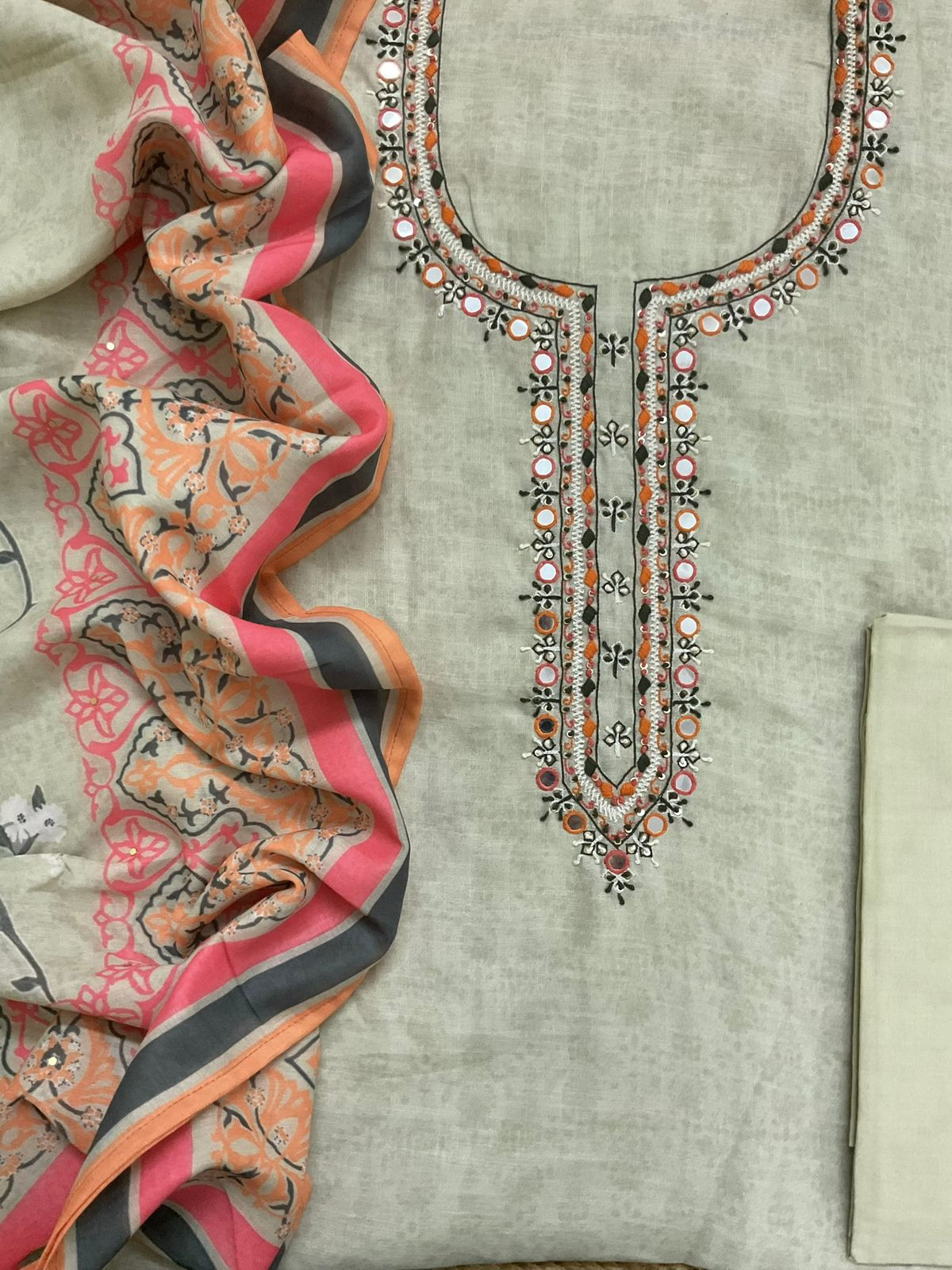 Soft Linen Jute Cotton Printed Embroidered Suit - Green