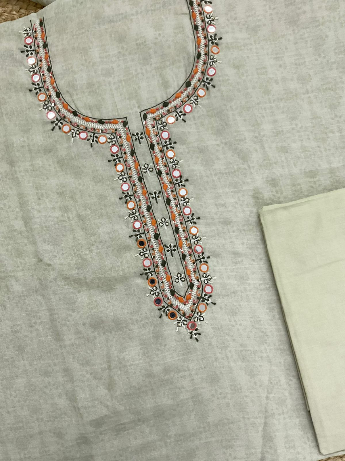 Soft Linen Jute Cotton Printed Embroidered Suit - Green