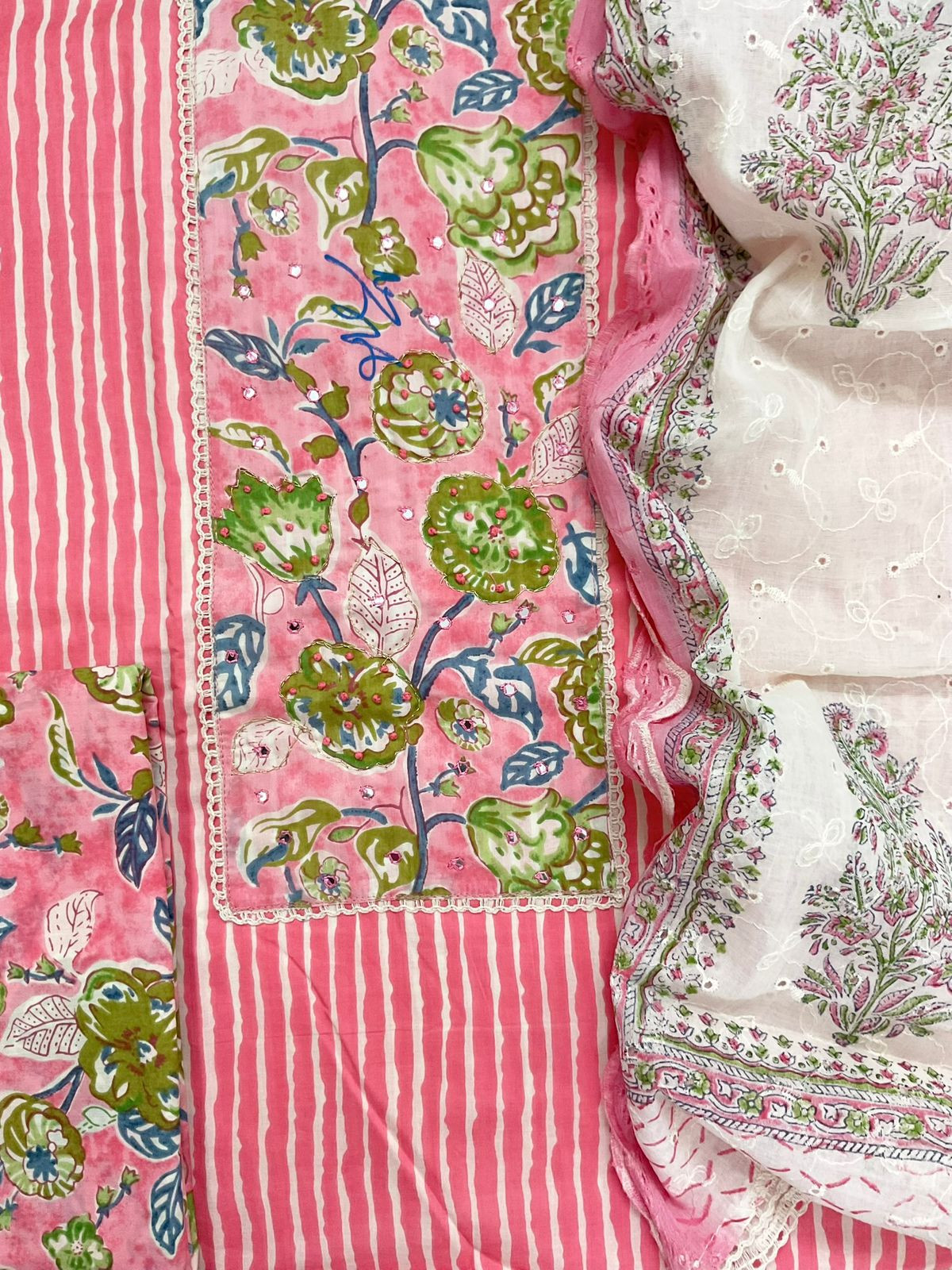 Pure Cotton Printed Embroidered Suit - Pink