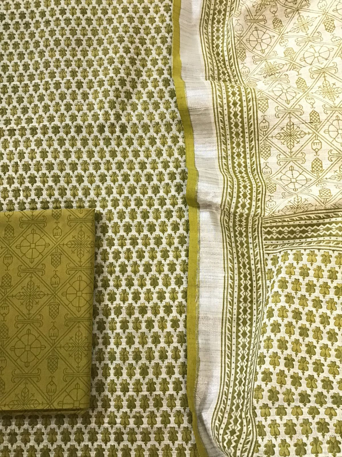 Pure Jute Cotton Printed Suit - Yellowish Green