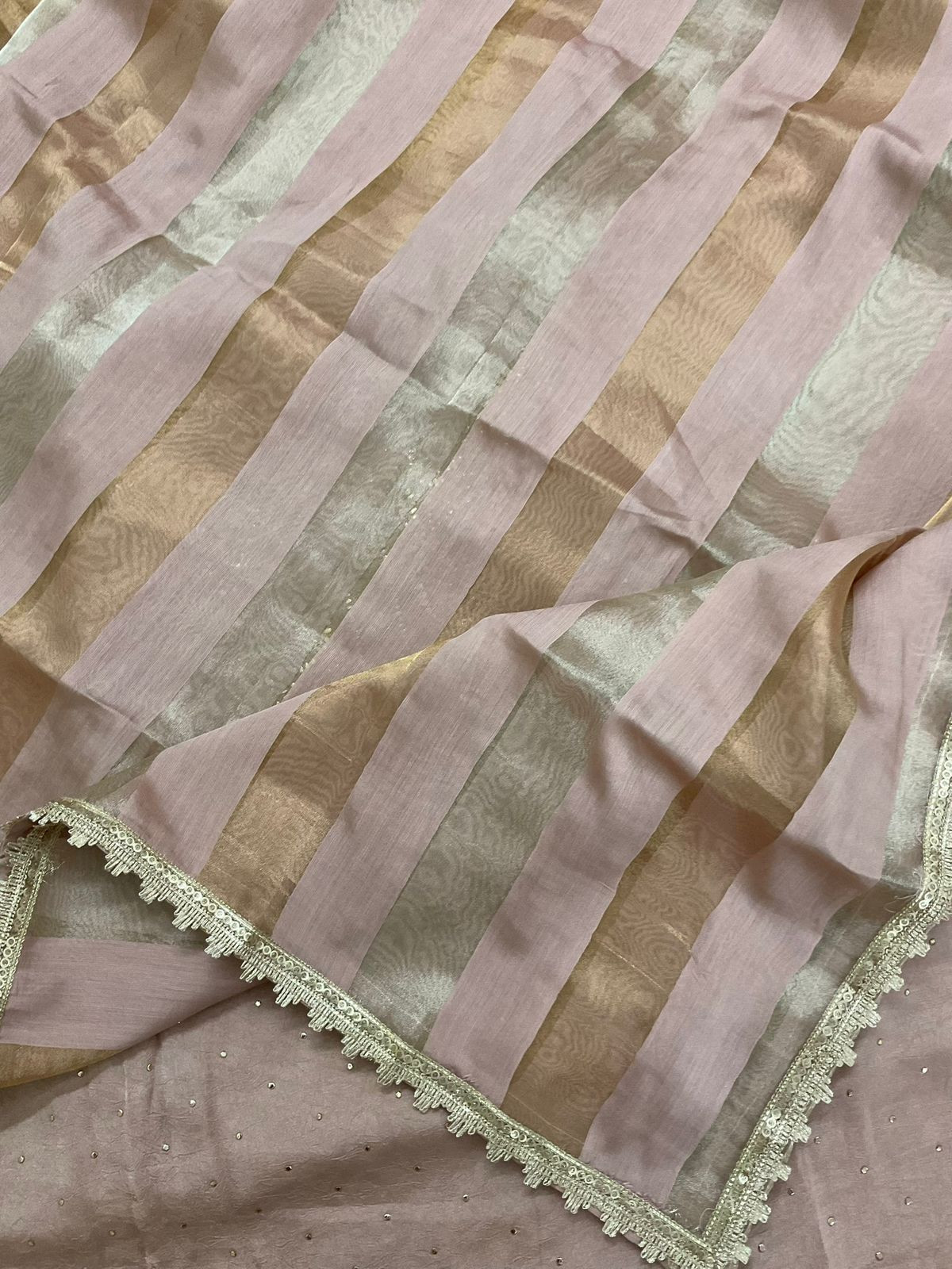 Soft Crush Silk Embroidered Suit - Onion Pink
