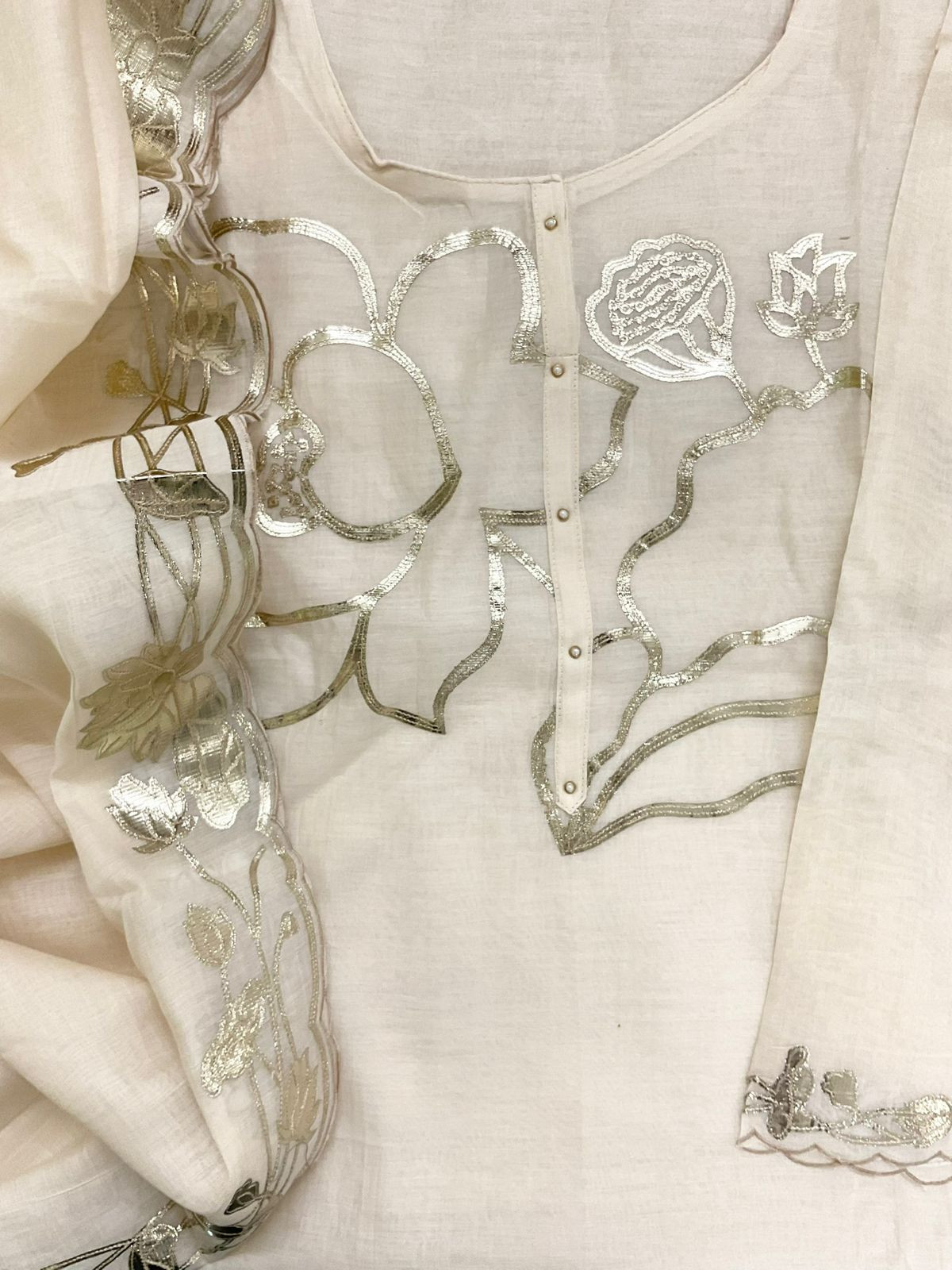 Pure Mul Chanderi Embroidered Suit - Offwhite