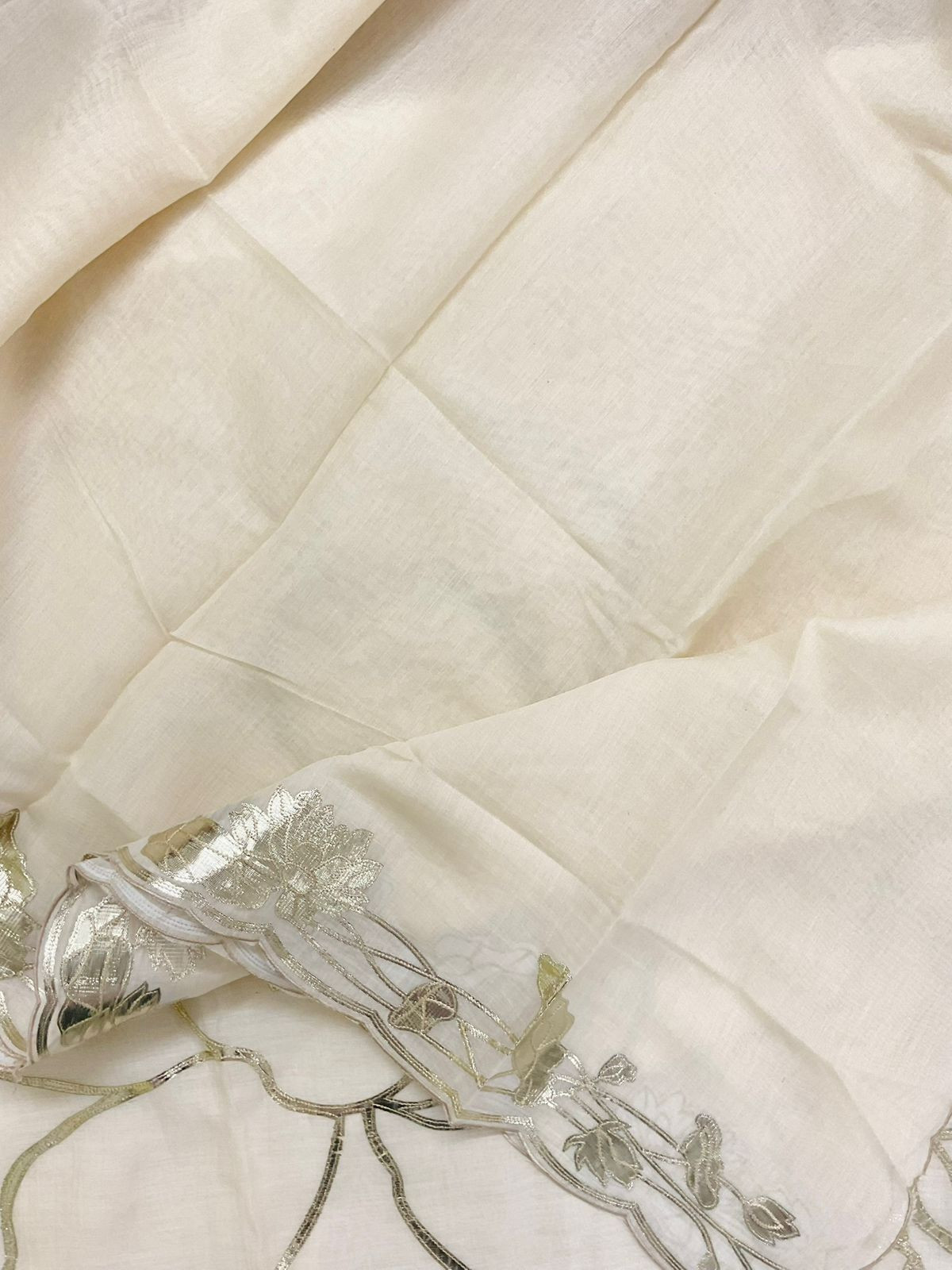 Pure Mul Chanderi Embroidered Suit - Offwhite