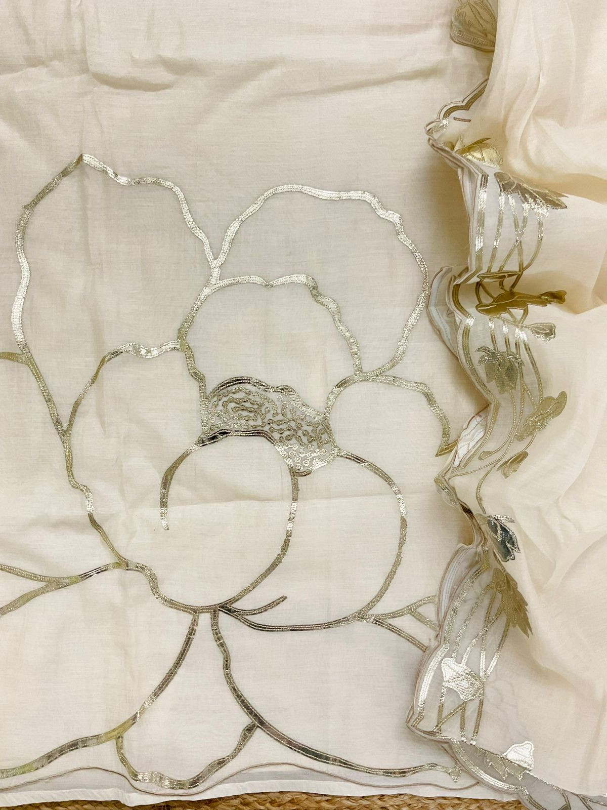 Pure Mul Chanderi Embroidered Suit - Offwhite