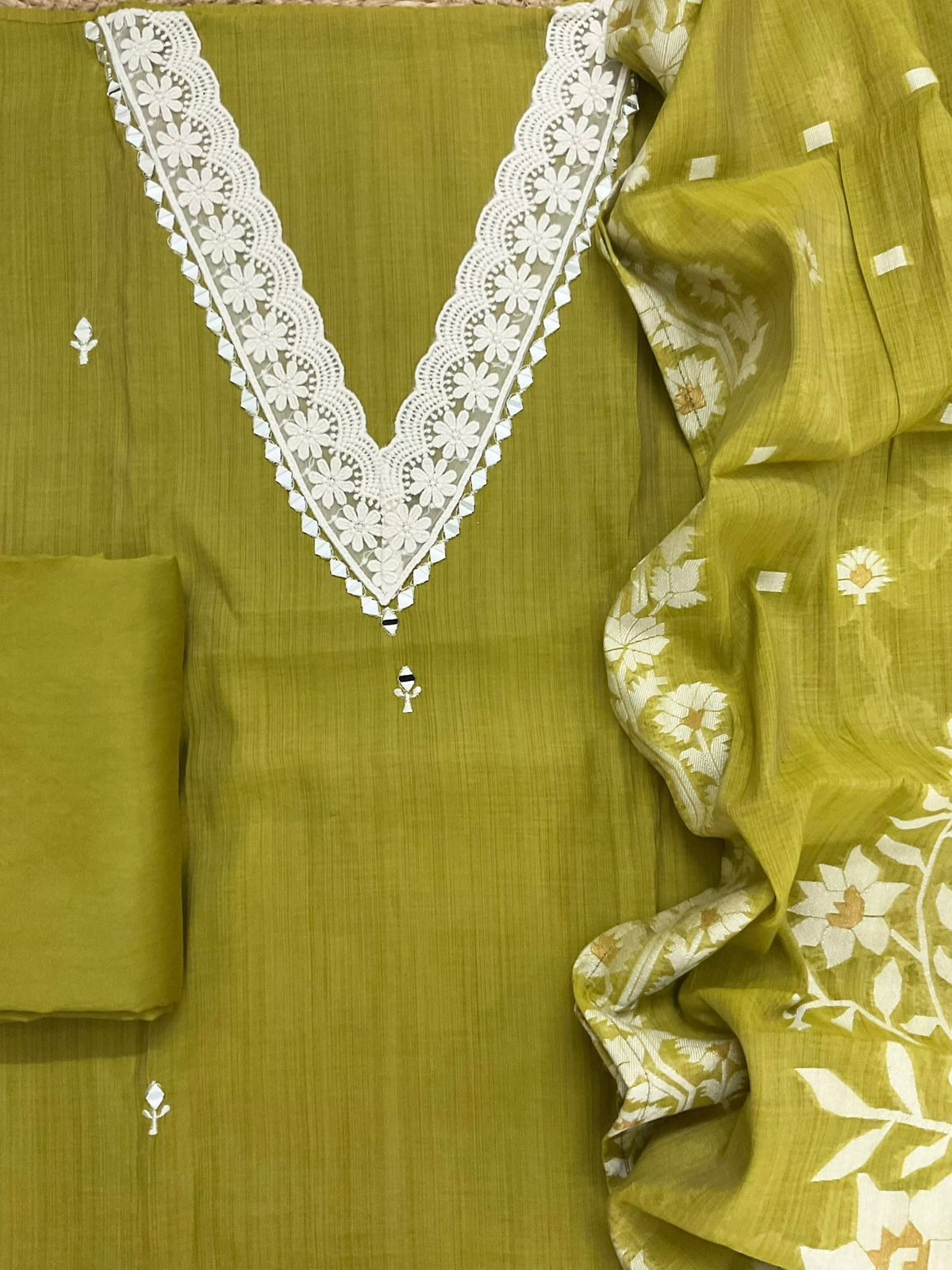 Soft Kora Chanderi Jamdani Weaved Embroidered Suit - Green