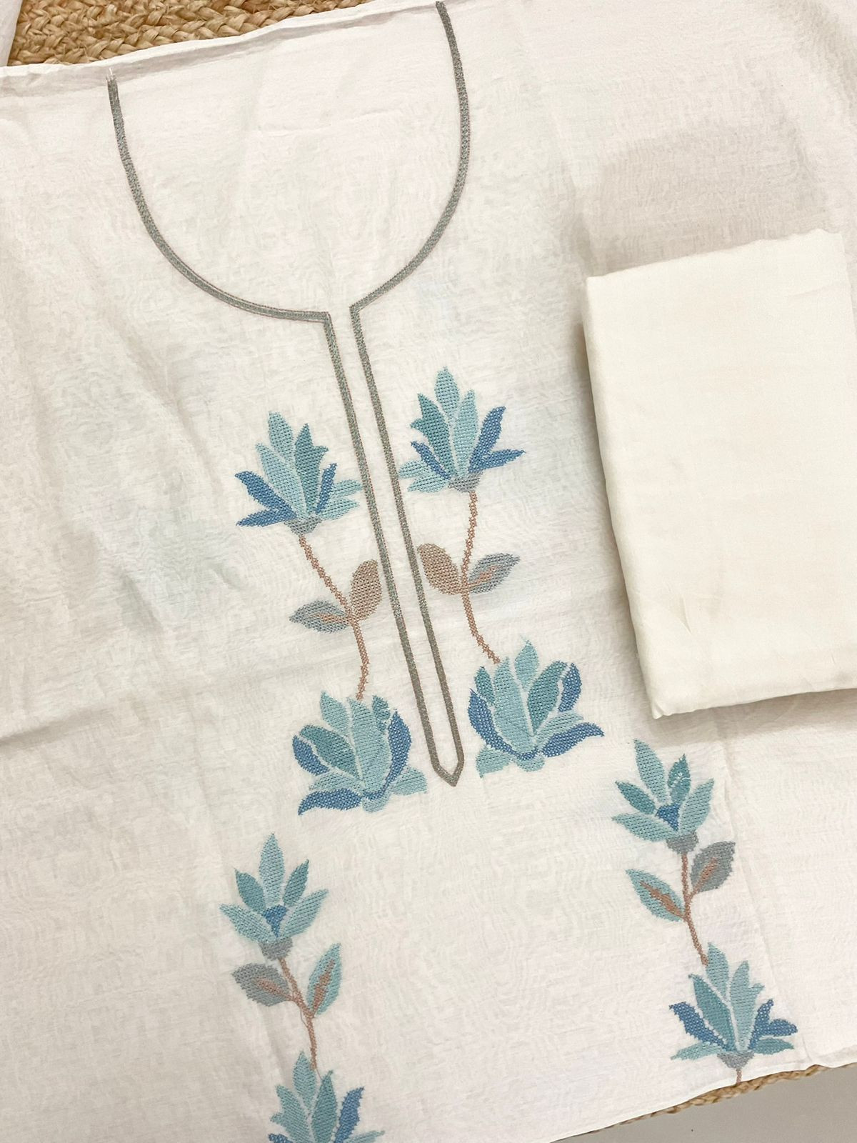 Pure Mul Chanderi Embroidered Suit - Off White