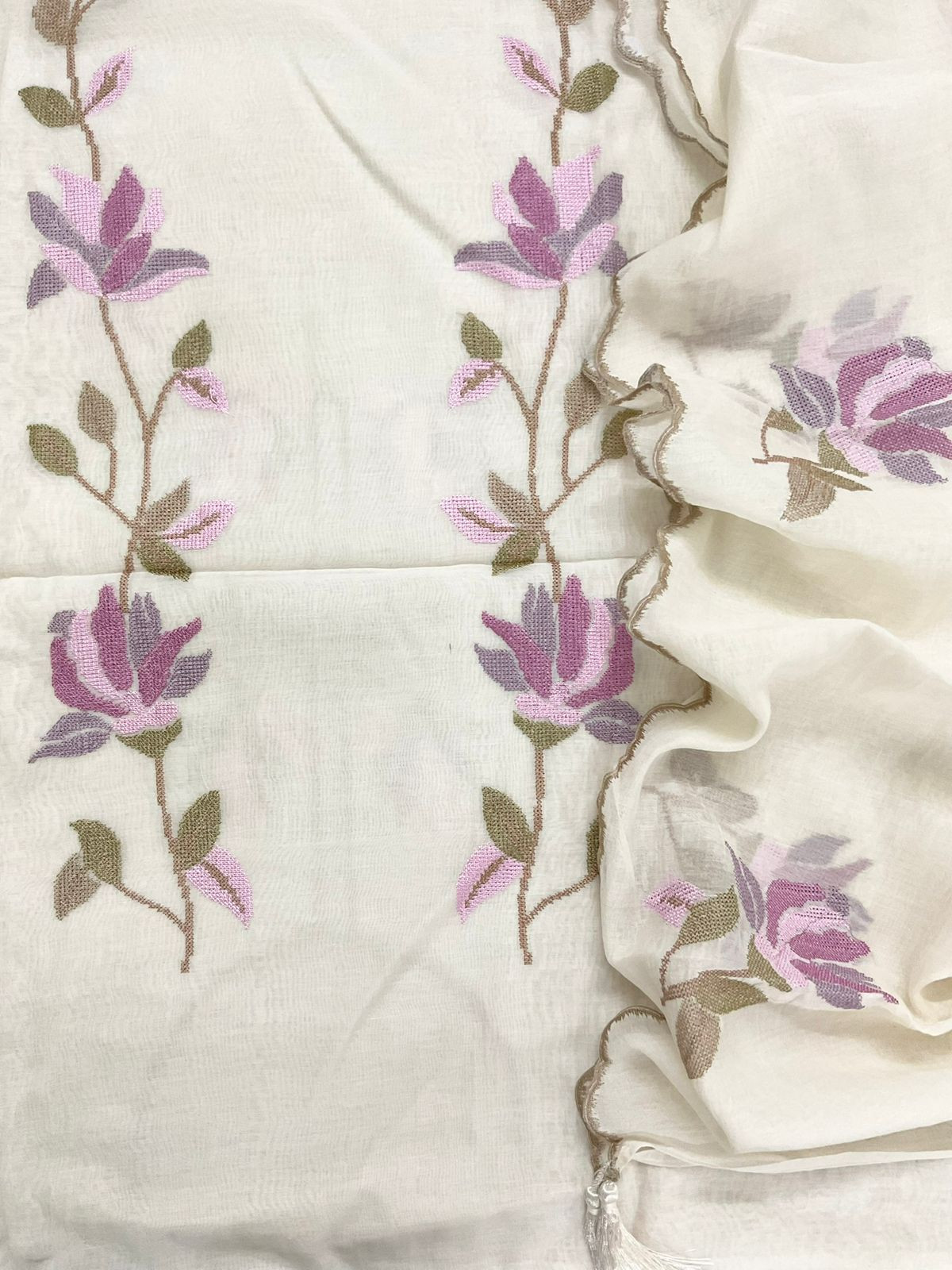 Pure Mul Chanderi Embroidered Suit - Off White
