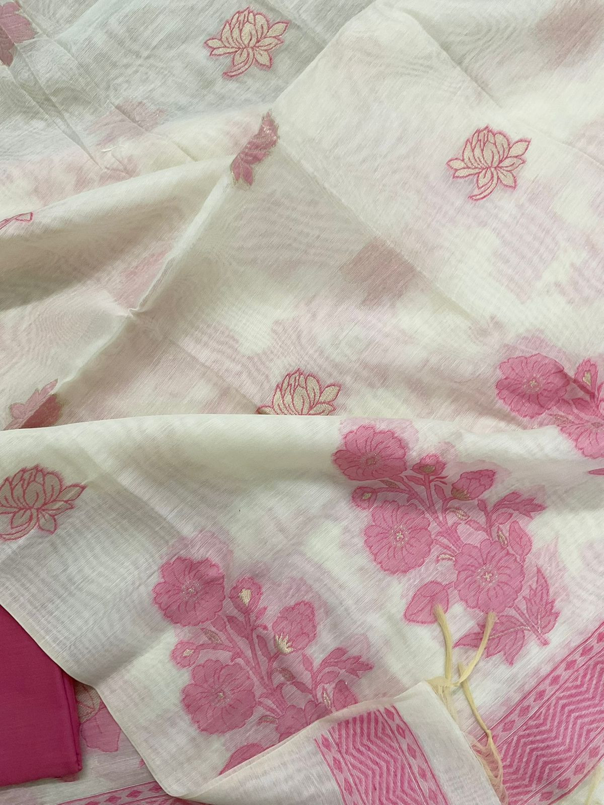 Soft Slub Chanderi Jamdani Weaved Suit - Off White