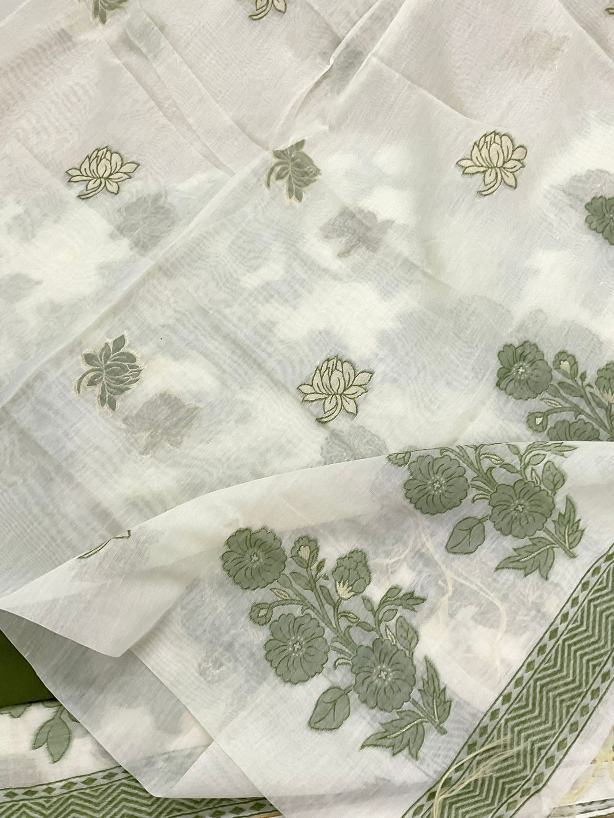 Soft Slub Chanderi Jamdani Weaved Suit - Off White