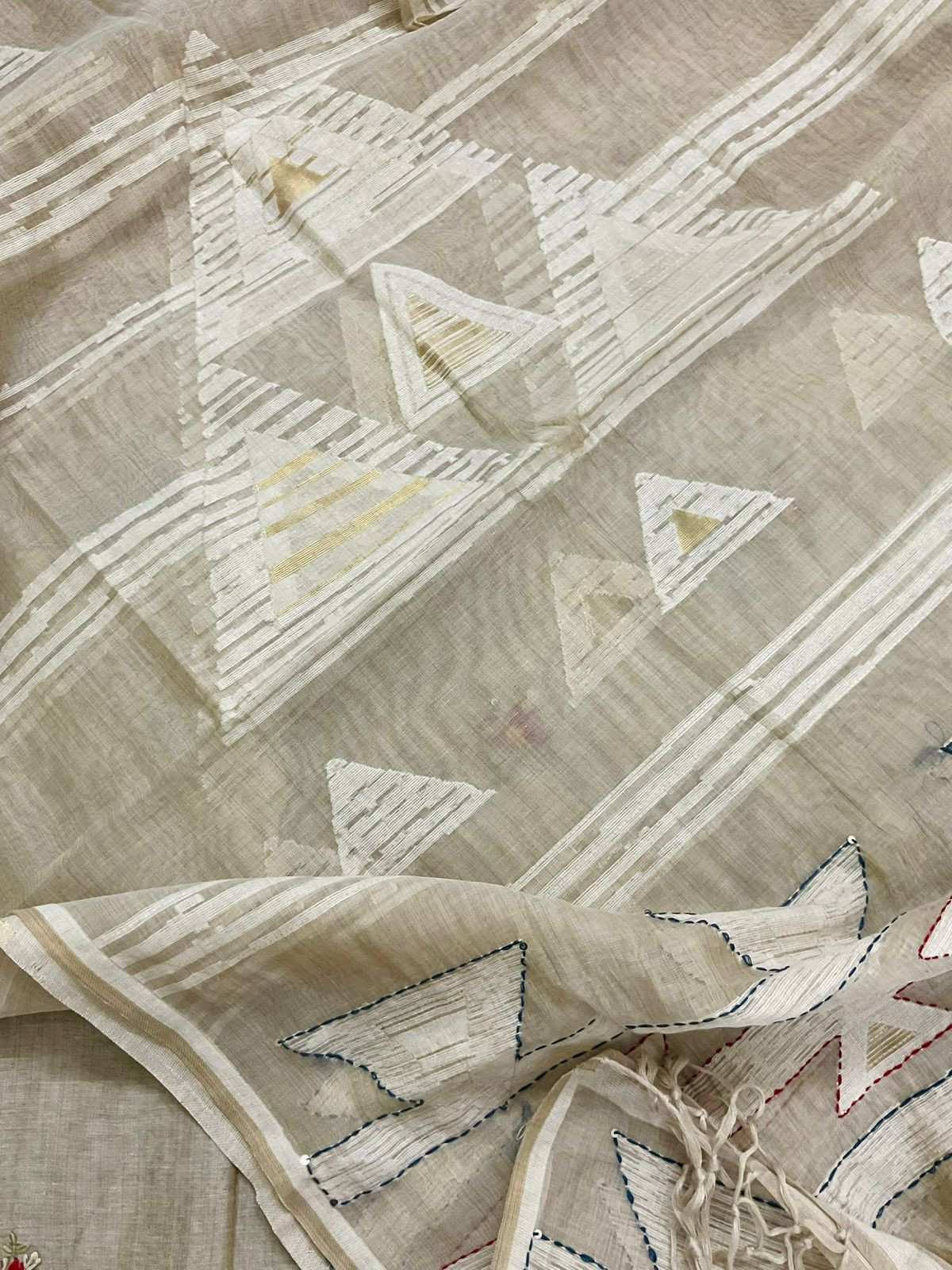 Soft Slub Chanderi Jamdani Weaved Embroidered Suit - Beige