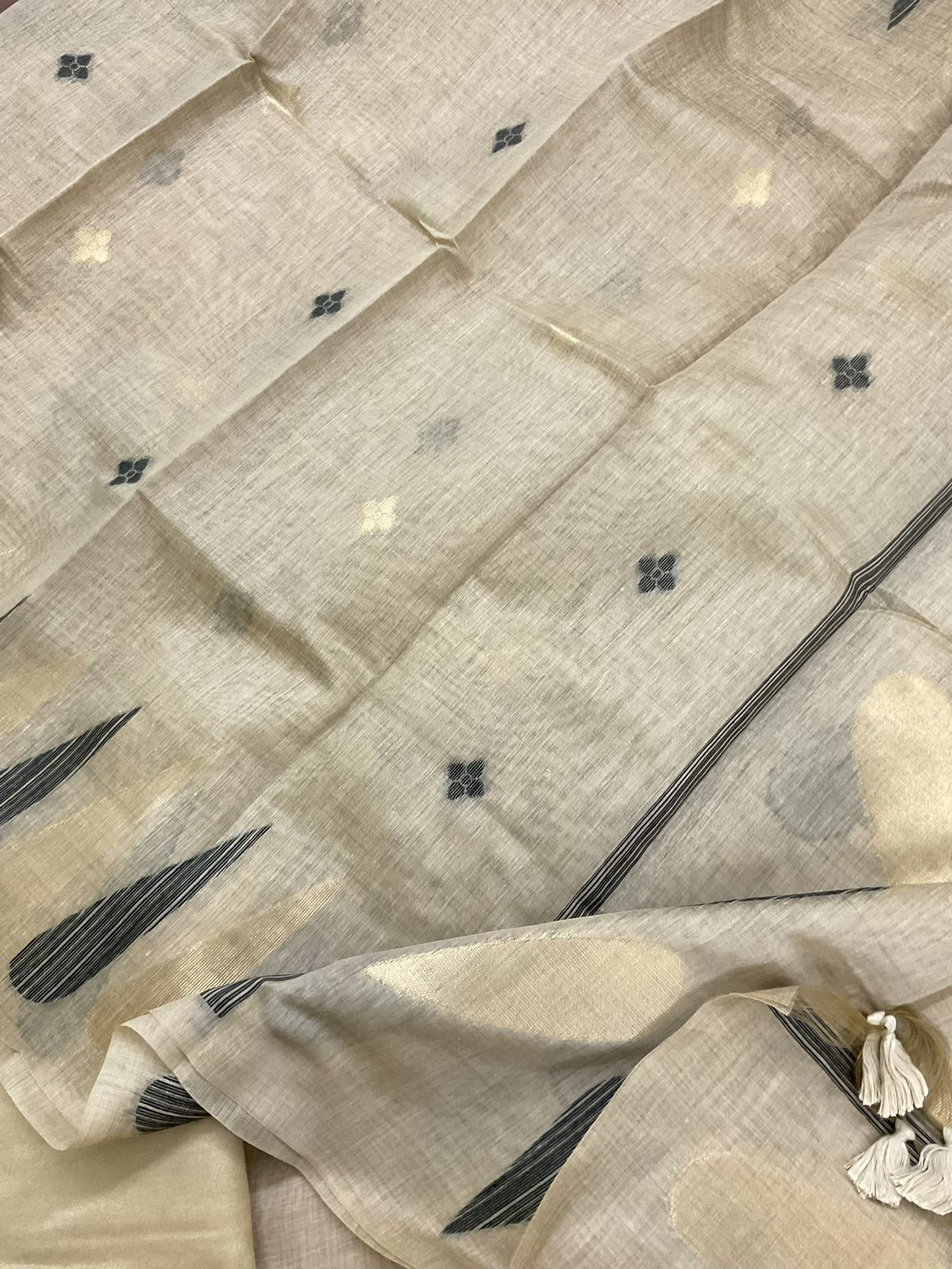 Soft Slub Chanderi Jamdani Weaved Embroidered Suit - Beige